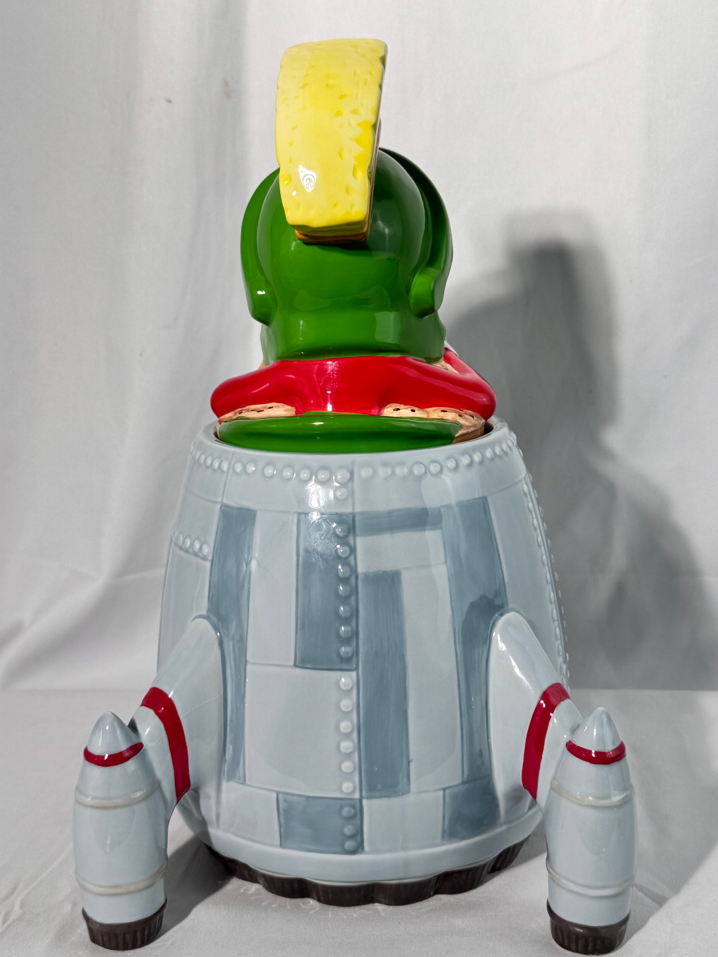 Marvin the Martian - Spaceship - 13” cookie jar - Warner Brothers- Looney Tunes - 1998