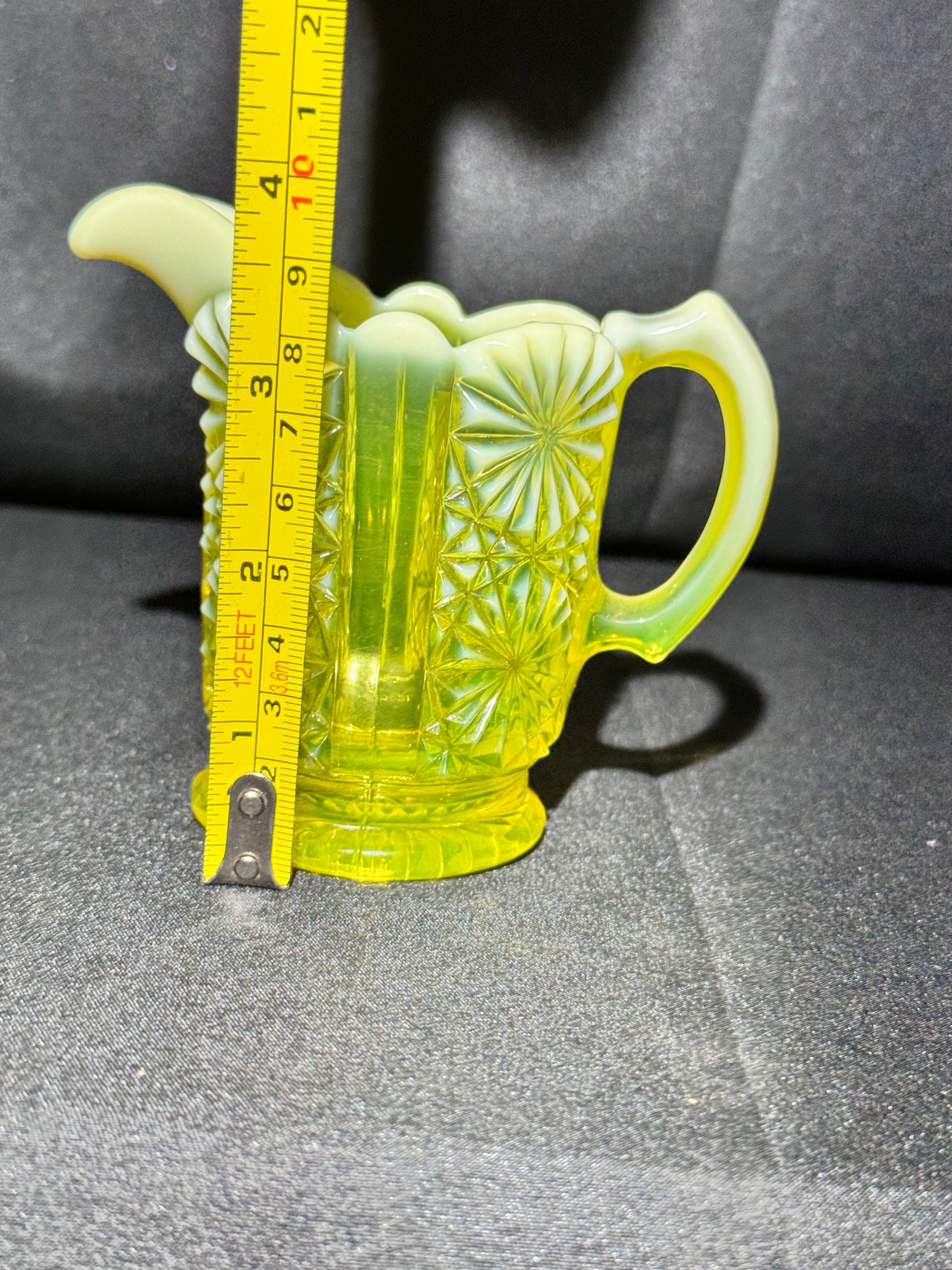 Uranium Davidson “Lady Chippendale” 3 1/2” Creamer RD176366 Primrose Pearline