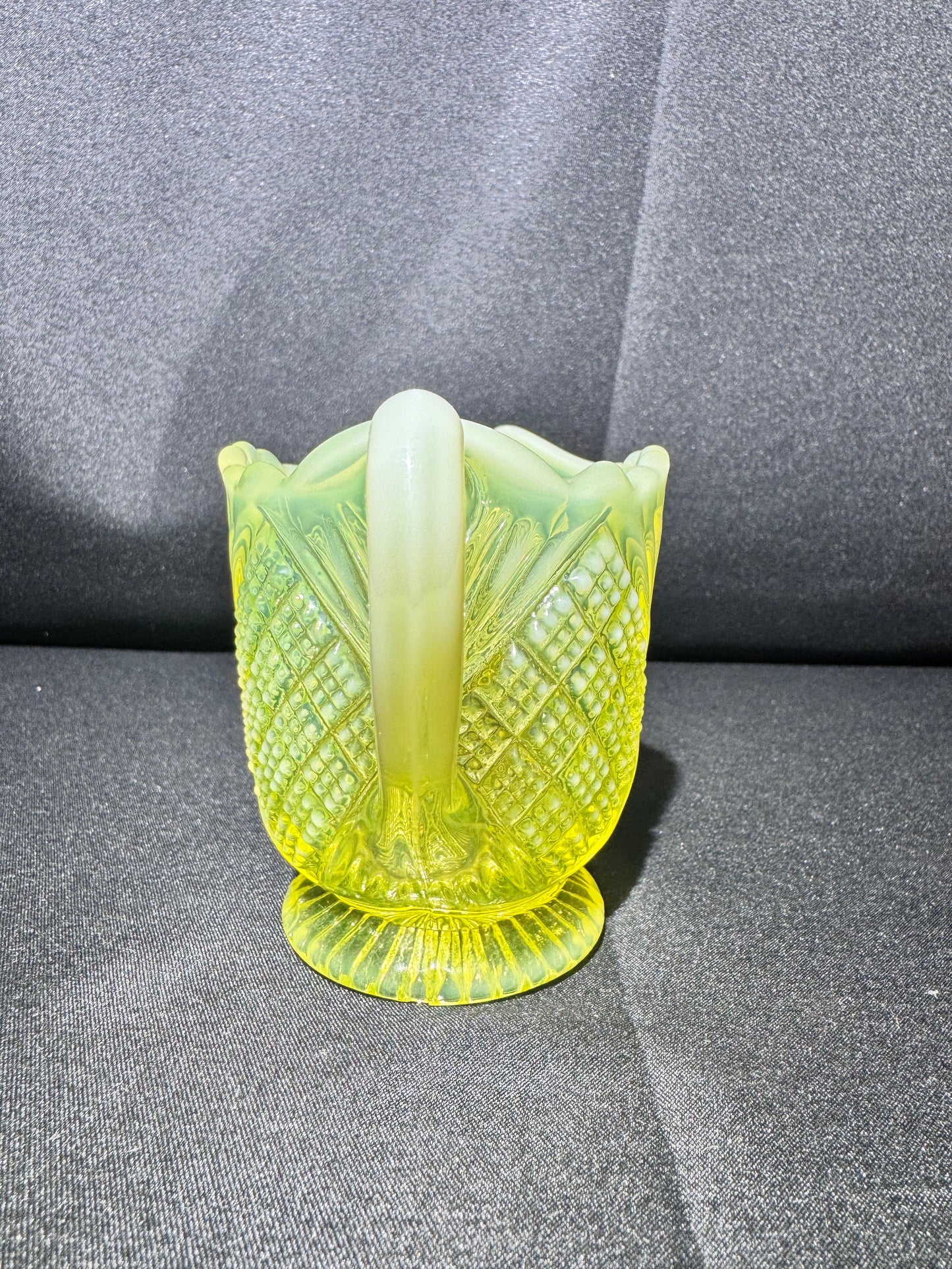 Uranium – Davidson “Lords and Ladies” Pearline Primrose Creamer RD 285342