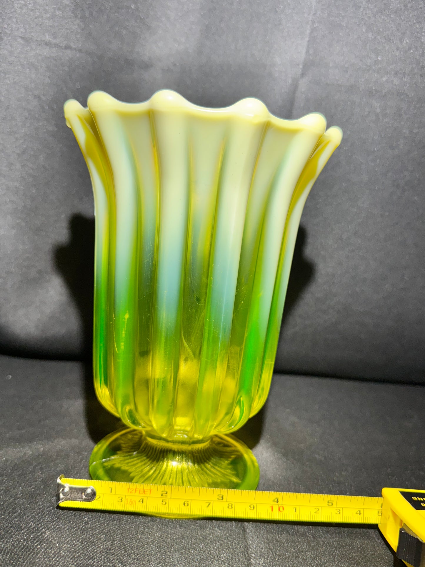 Uranium-Davidson “Brideshead” 7” Vase – Pearline Primrose – RD 130643