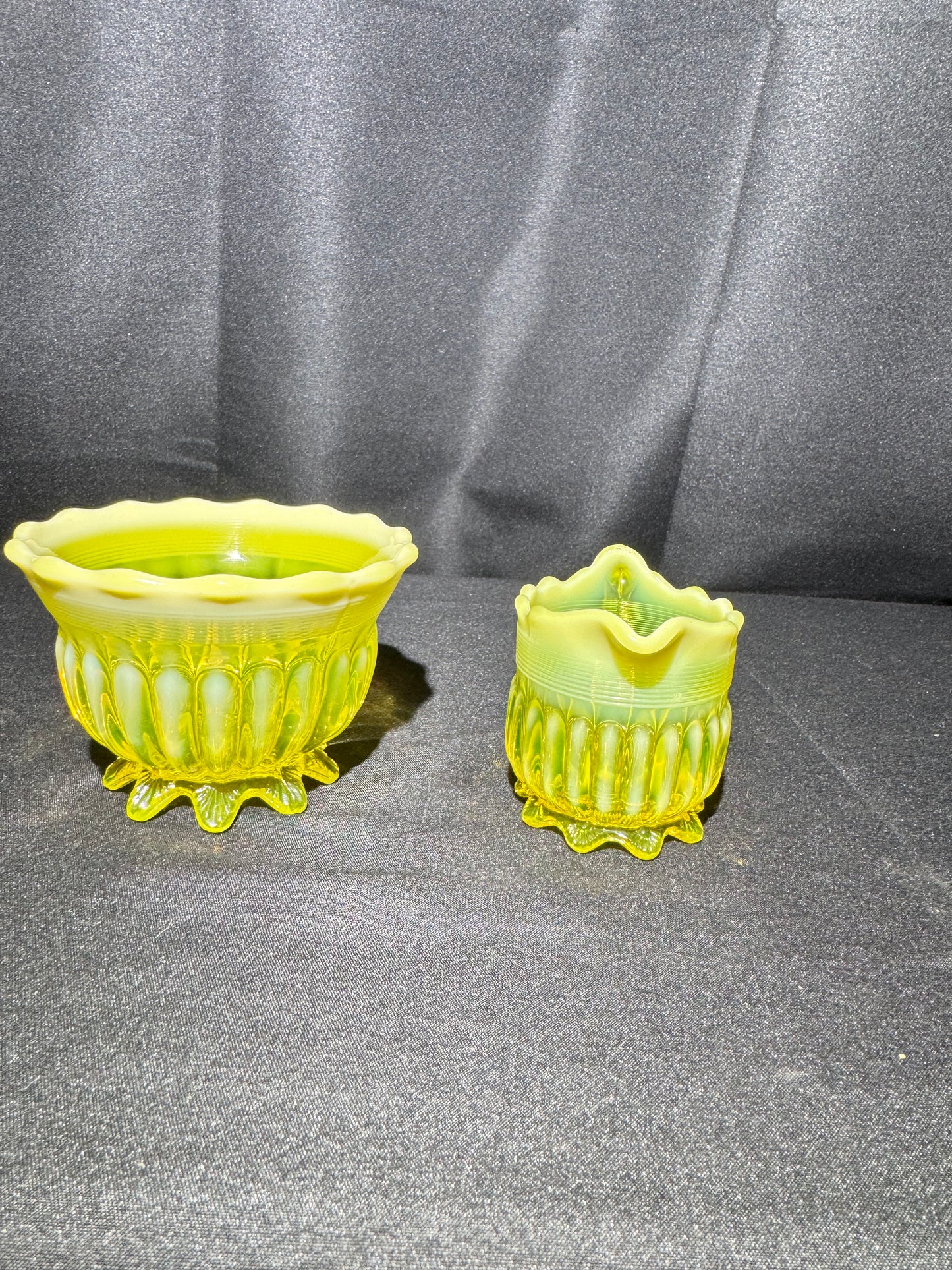 Uranium Glass Davidson Creamer & Sugar Set – Primrose Pearline “Lady Caroline” Collection