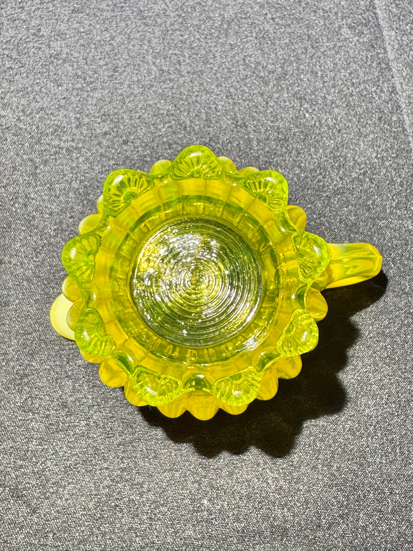 Uranium Glass Davidson Creamer & Sugar Set – Primrose Pearline “Lady Caroline” Collection