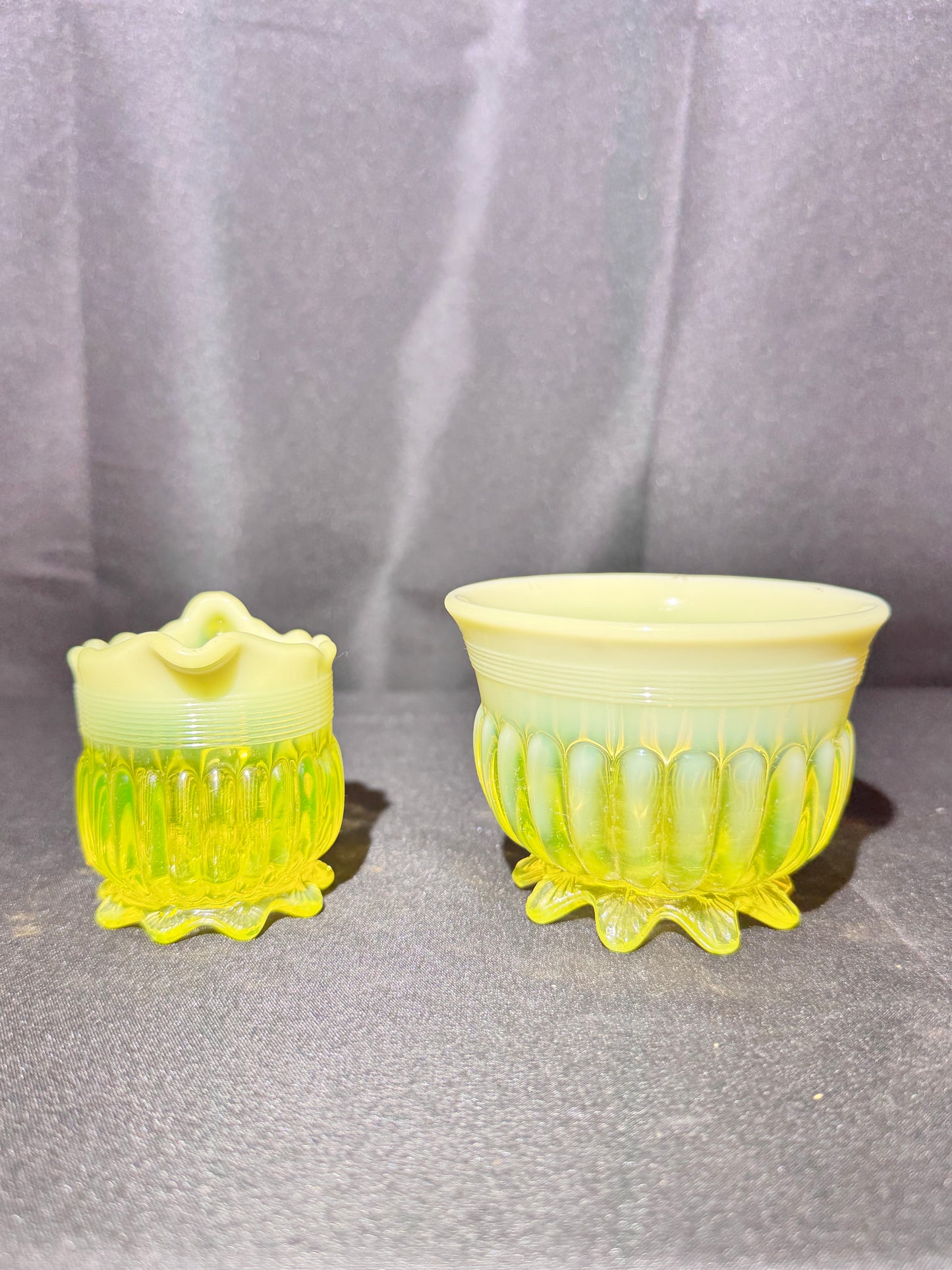 Uranium Davidson Creamer & Sugar Set – “Lady Caroline” Primrose Pearline Collection