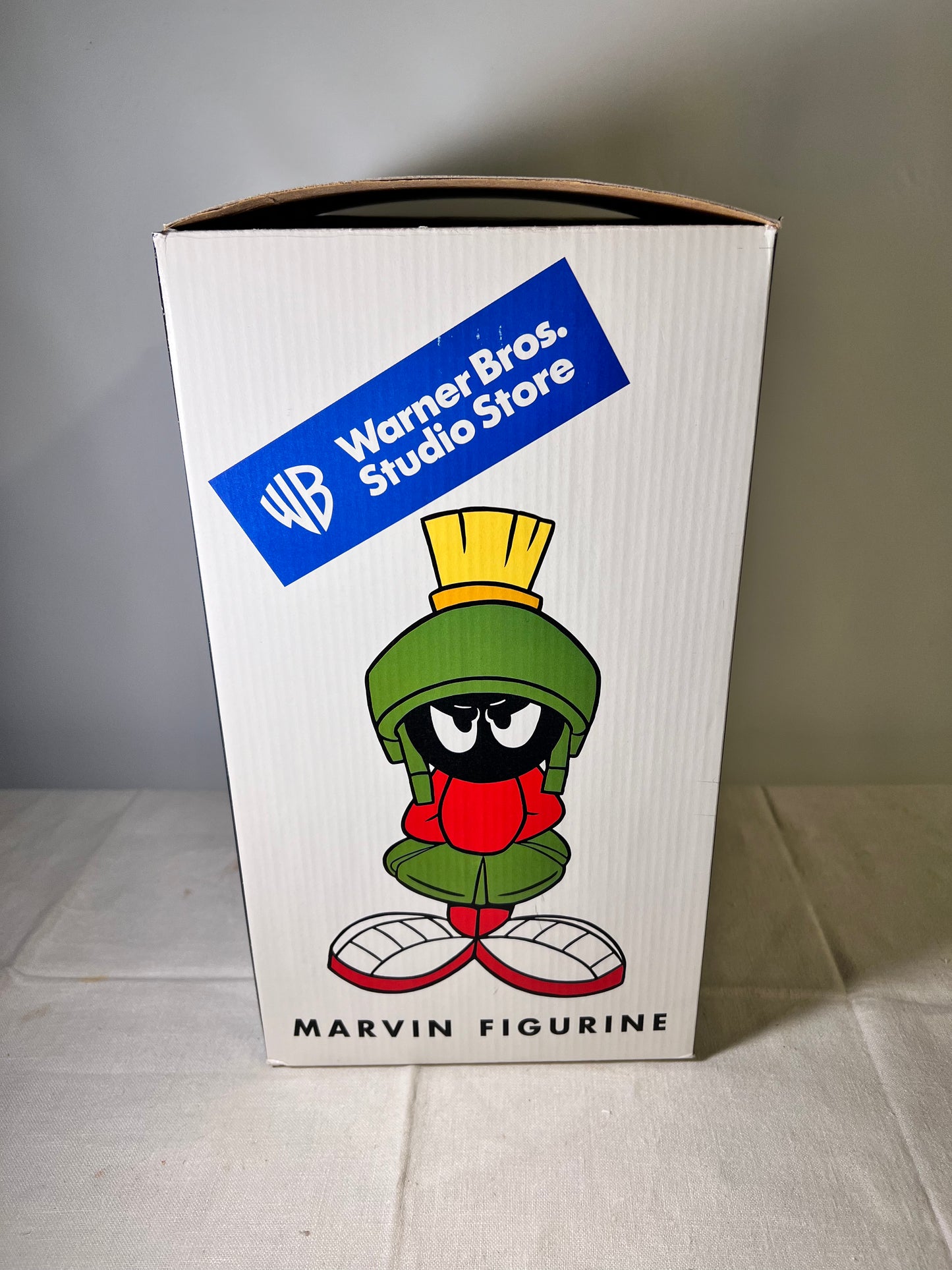 Marvin the Martian- 12” statue- looney Tunes- Warner Brothers Studio Store