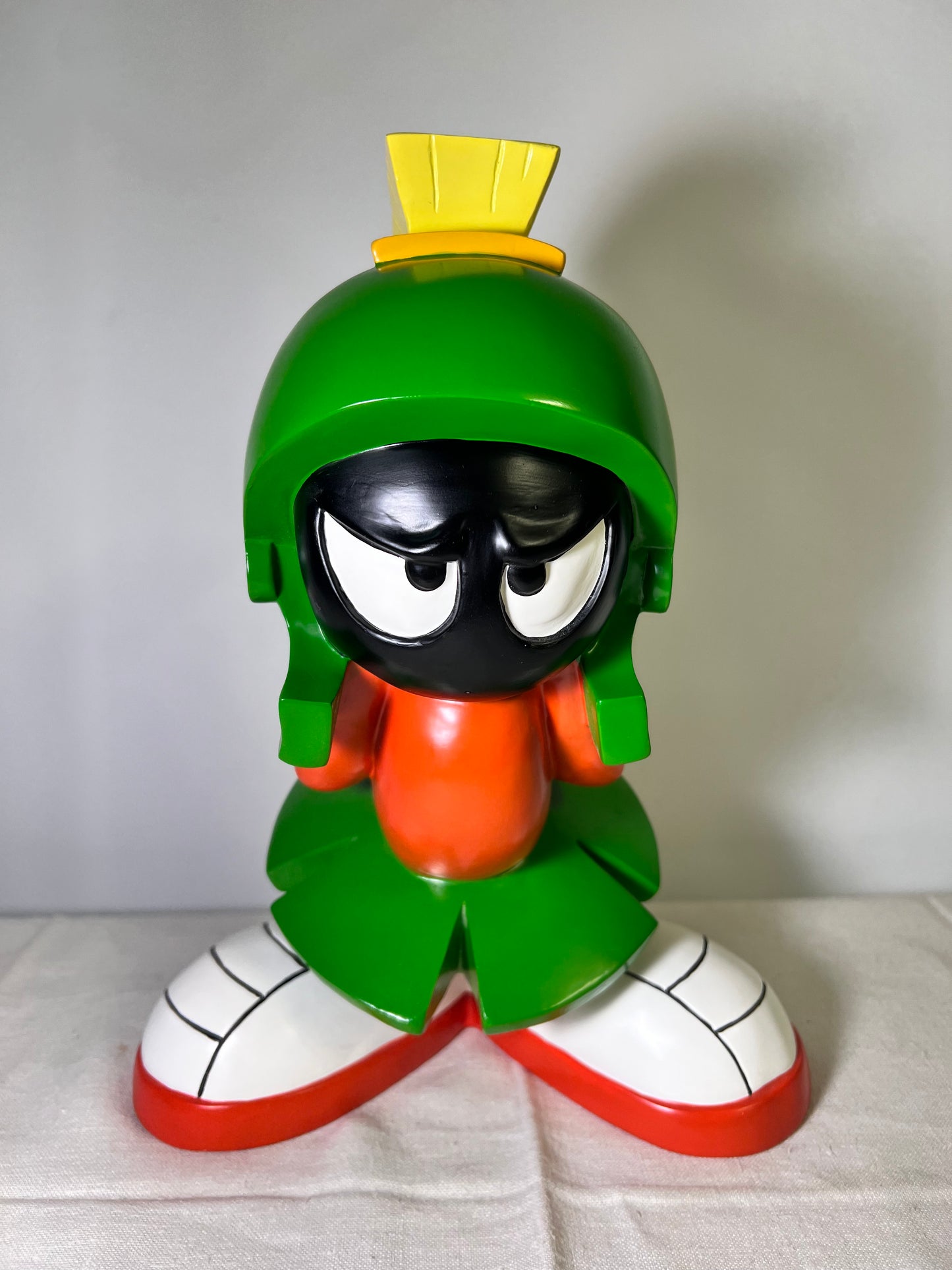 Marvin the Martian- 12” statue- looney Tunes- Warner Brothers Studio Store