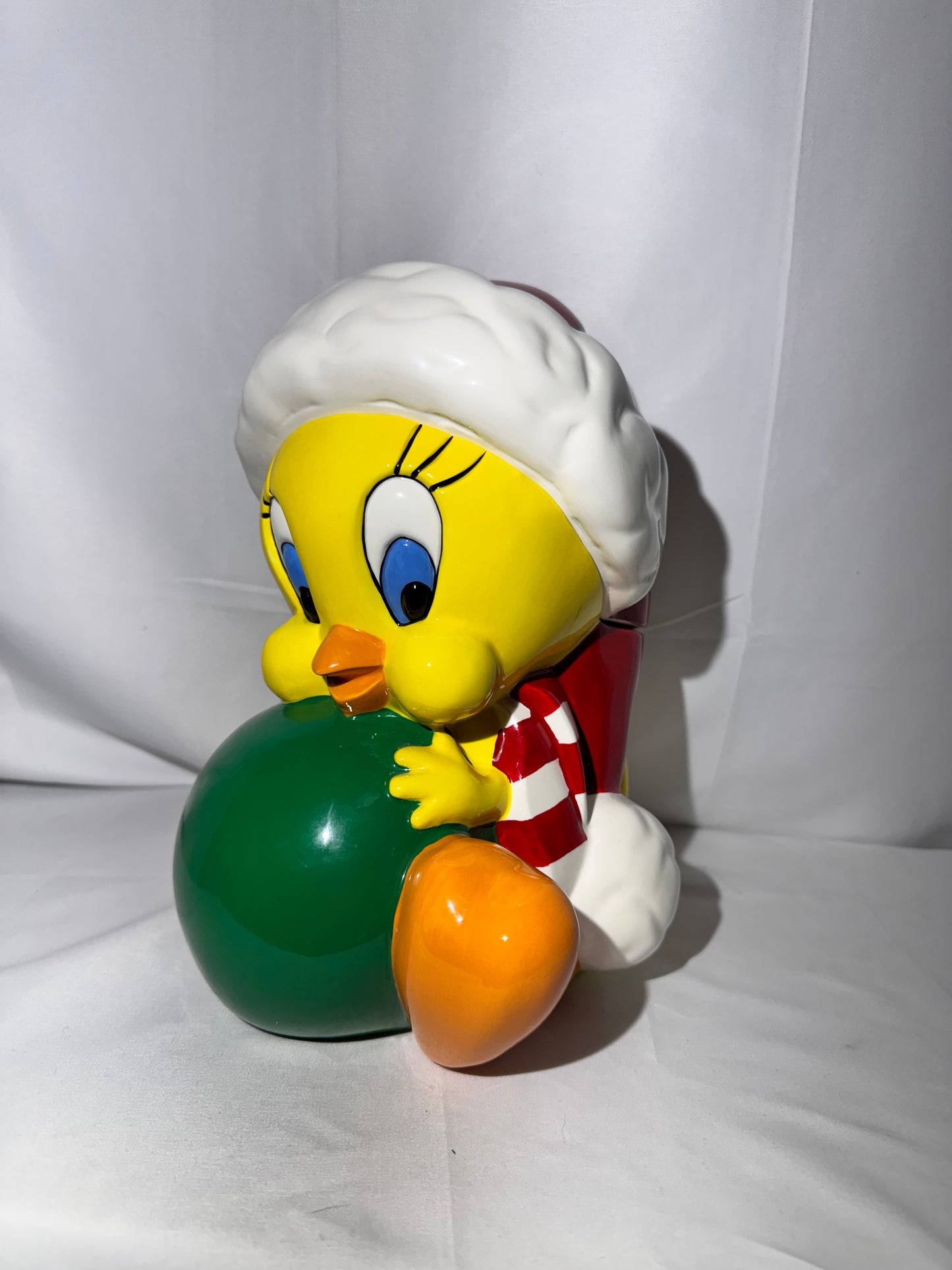 Tweety Bird- Cookie Jar - Warner Brothers- Looney Tunes- Christmas
