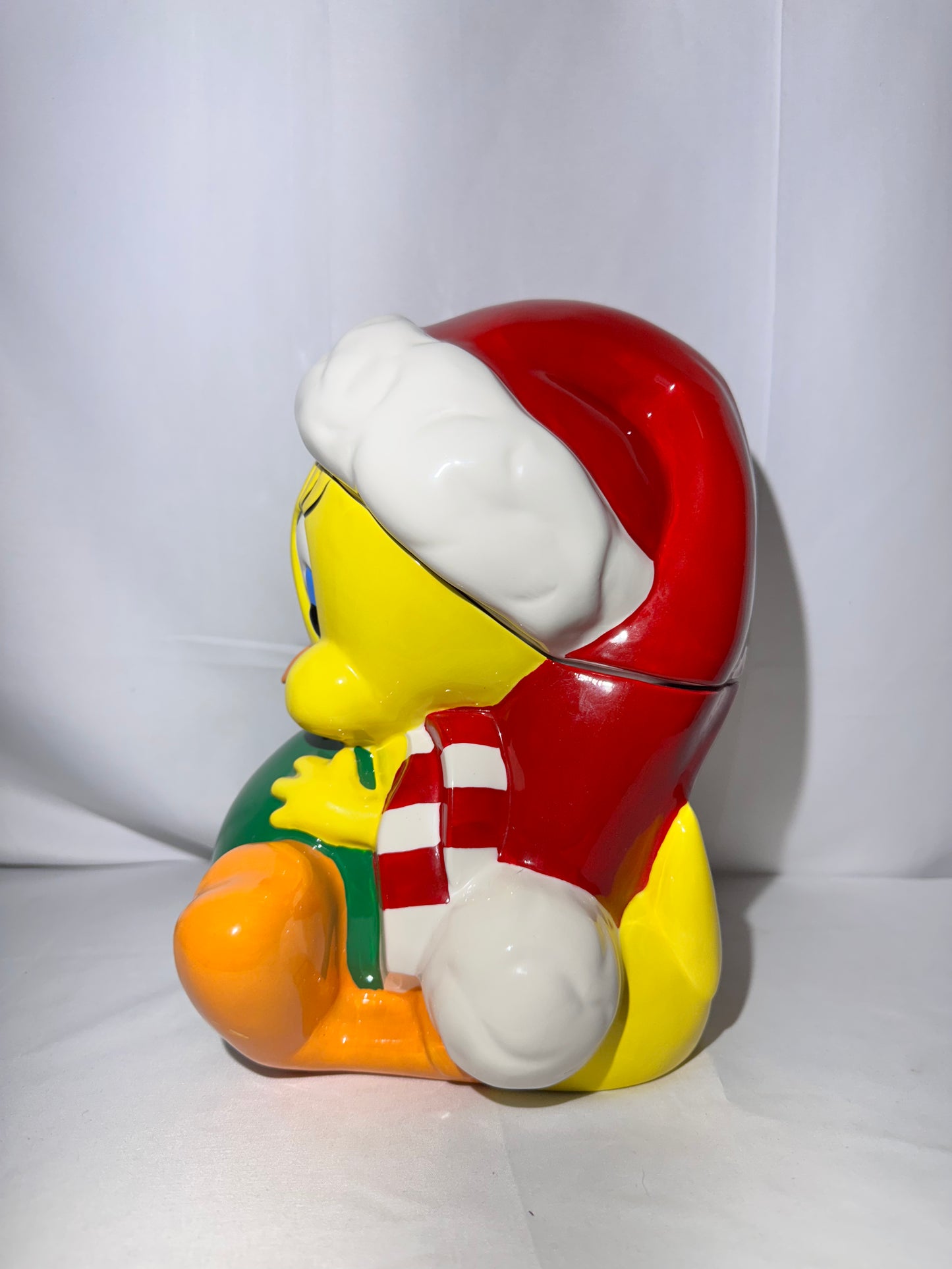 Tweety Bird- Cookie Jar - Warner Brothers- Looney Tunes- Christmas