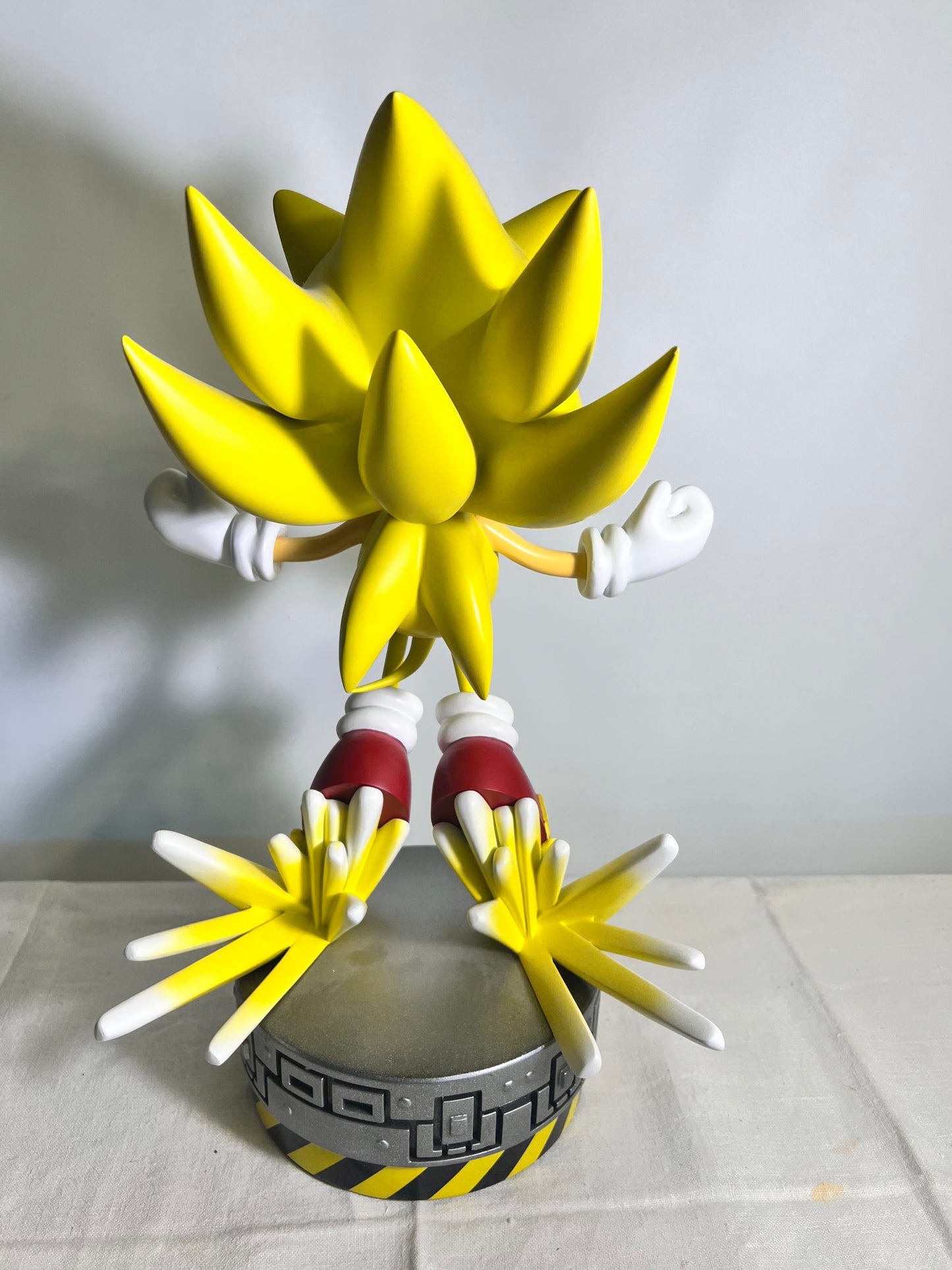 Super Sonic - 15” First 4 figure-limited edition #206