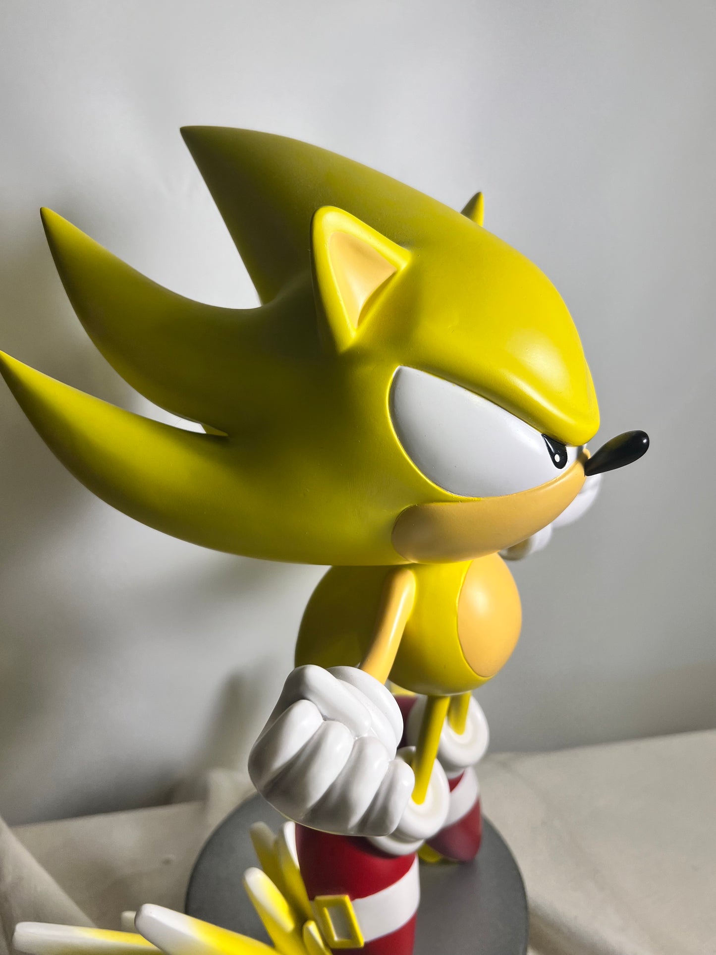 Super Sonic - 15” First 4 figure-limited edition #206