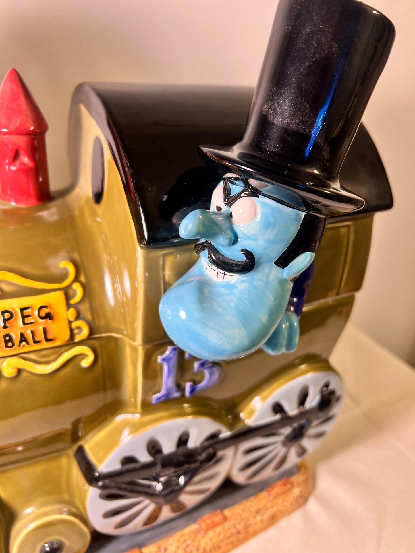 Whiplash Nelly Dudley- Rocky and Bullwinkle- 1996 - Star 052- universal Studios-limited edition #575\1000