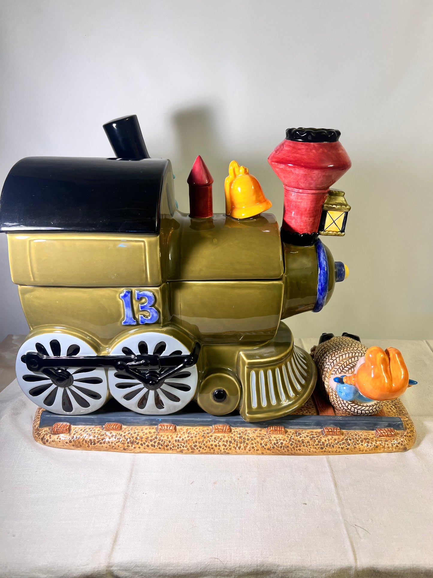 Whiplash Nelly Dudley- Rocky and Bullwinkle- 1996 - Star 052- universal Studios-limited edition #575\1000