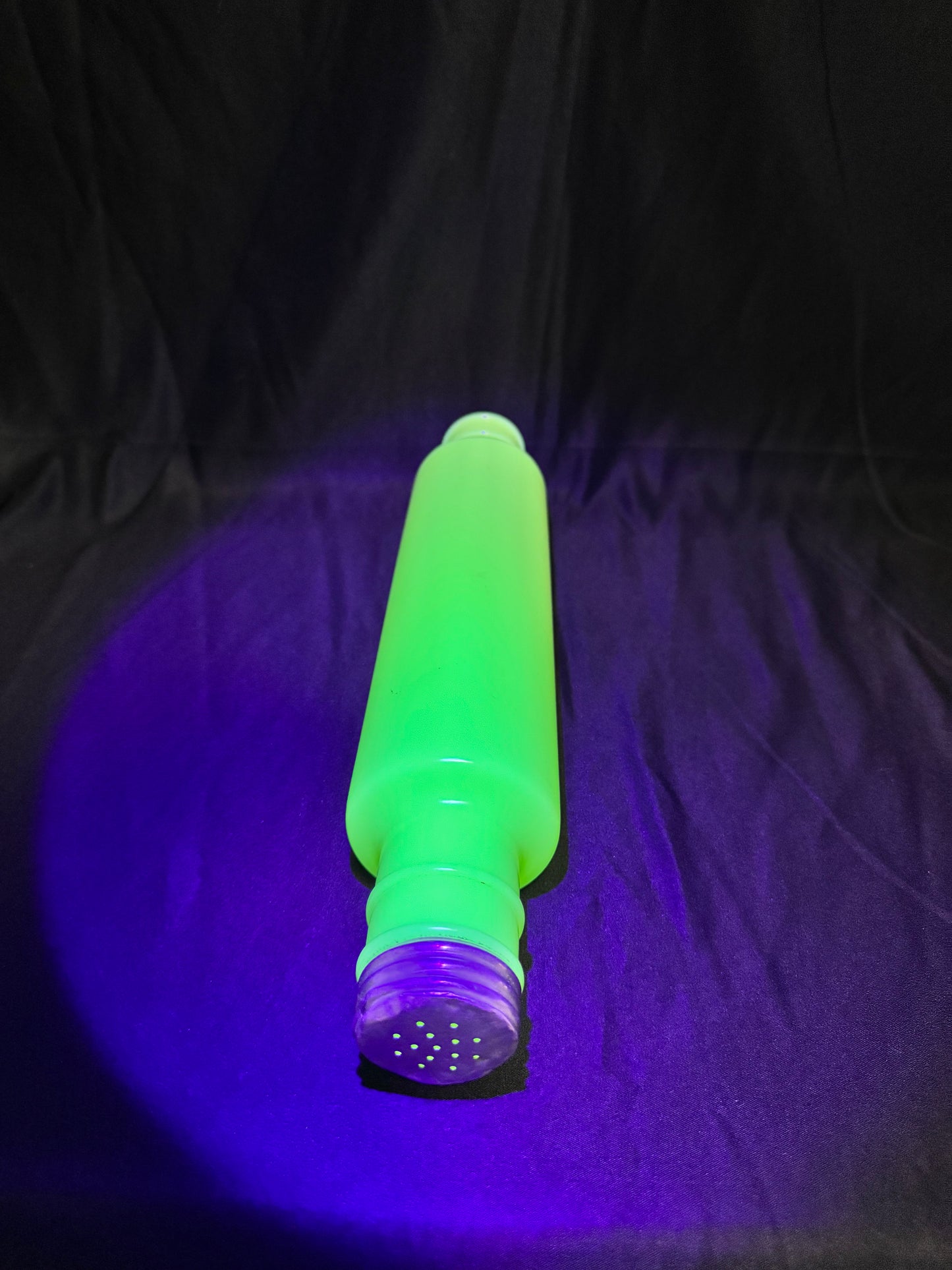 Uranium- McKee - 1930’s custard rolling pin