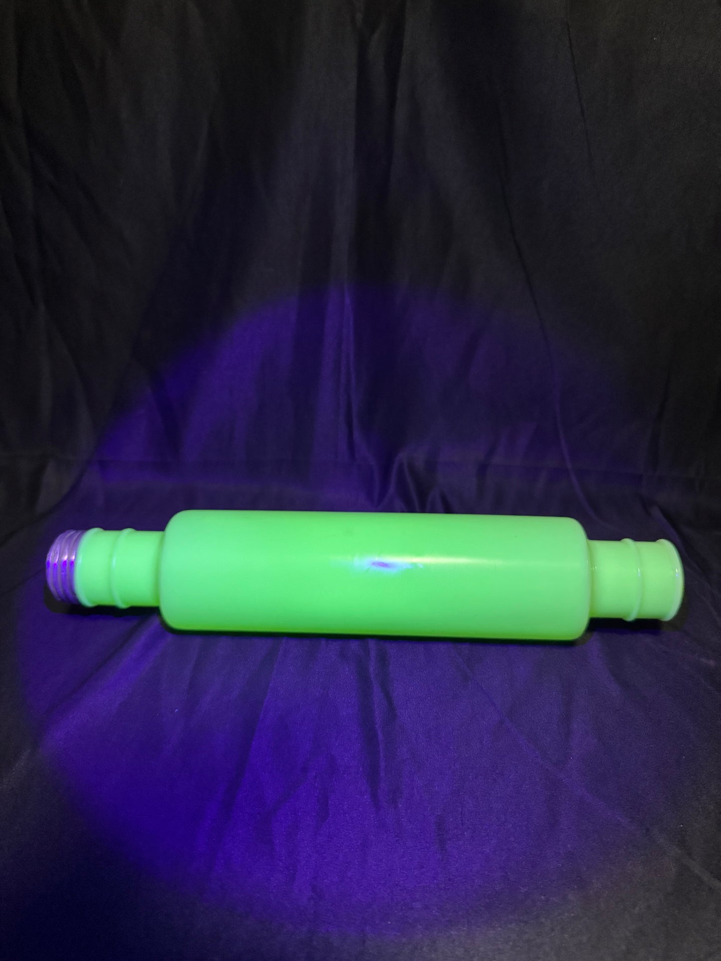 Uranium- McKee - 1930’s custard rolling pin