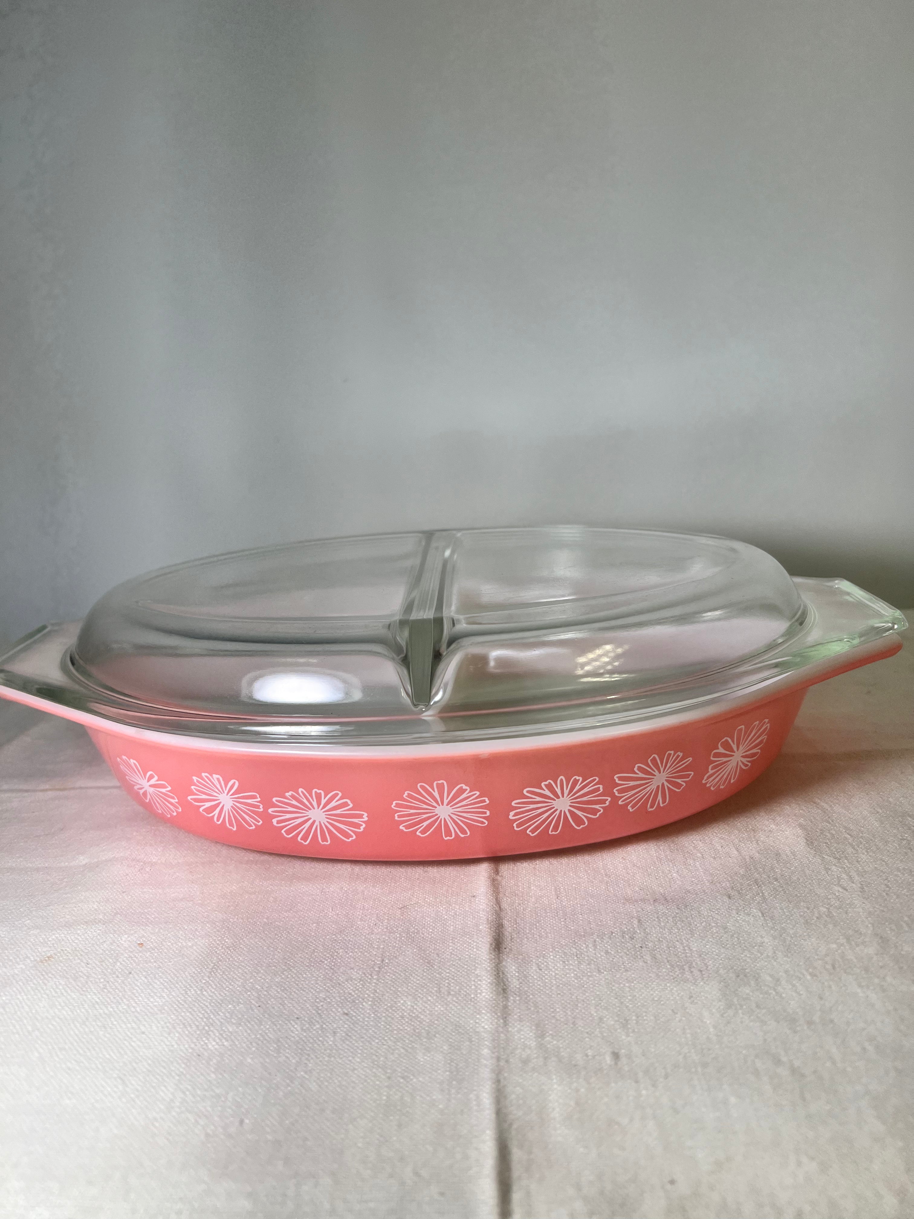 Pyrex pink devided one 1/2 quart baking popular dish