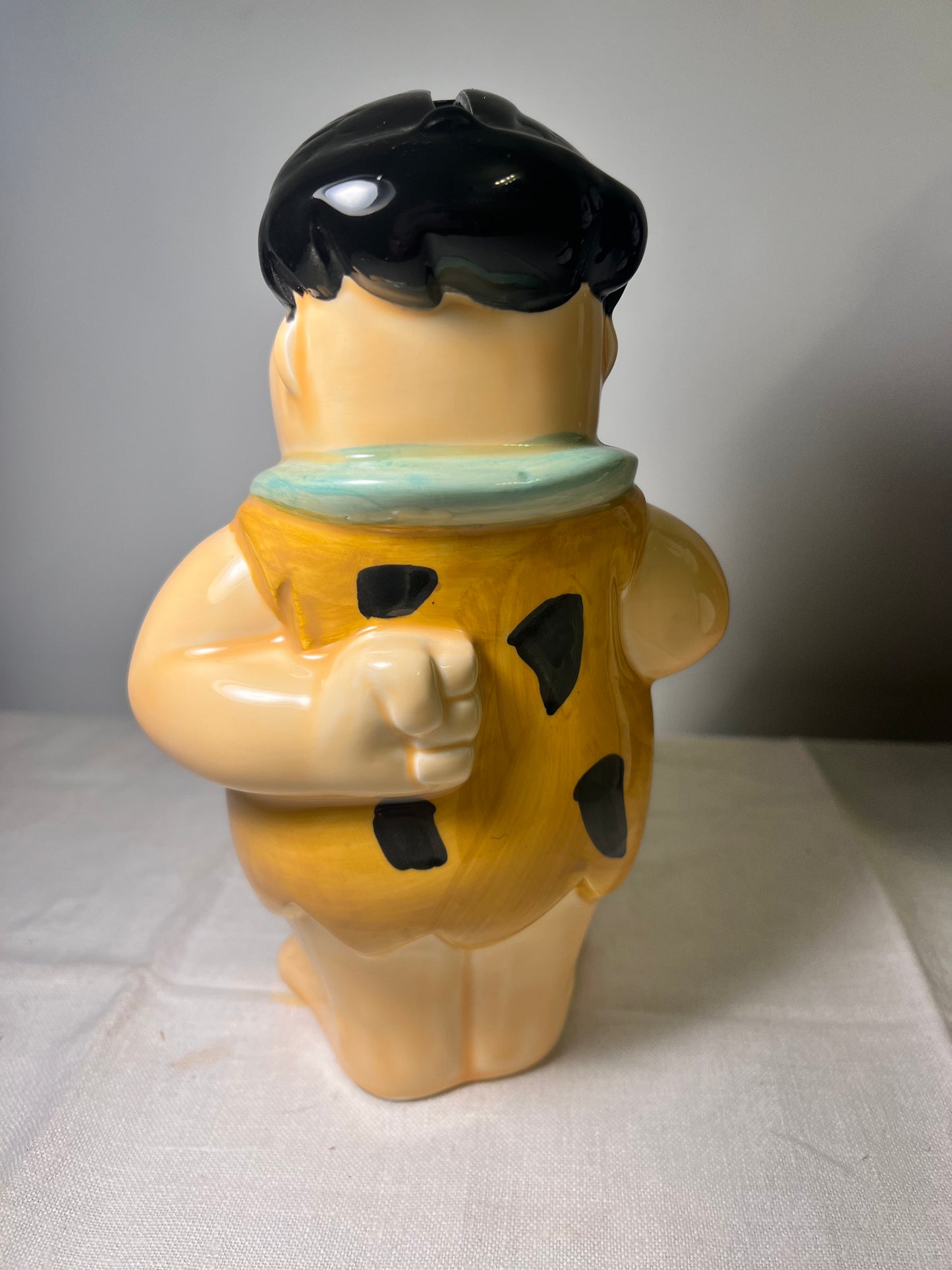 Fred Flintstone- 8 1/2 ceramic bank- Vandor -1990- Hand painted-Pelzman design