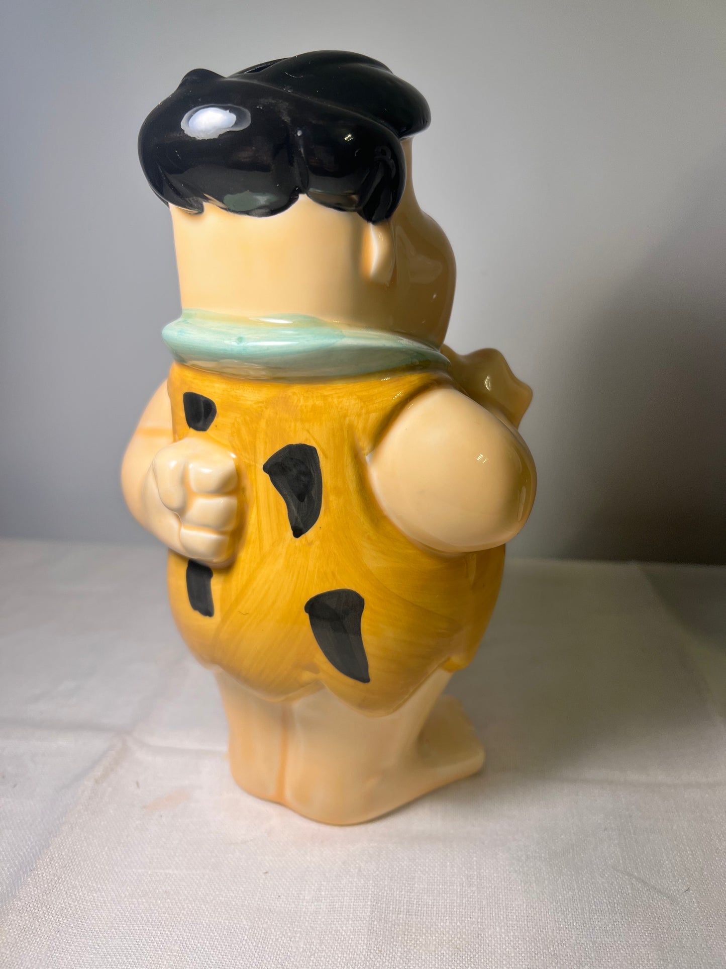 Fred Flintstone- 8 1/2 ceramic bank- Vandor -1990- Hand painted-Pelzman design