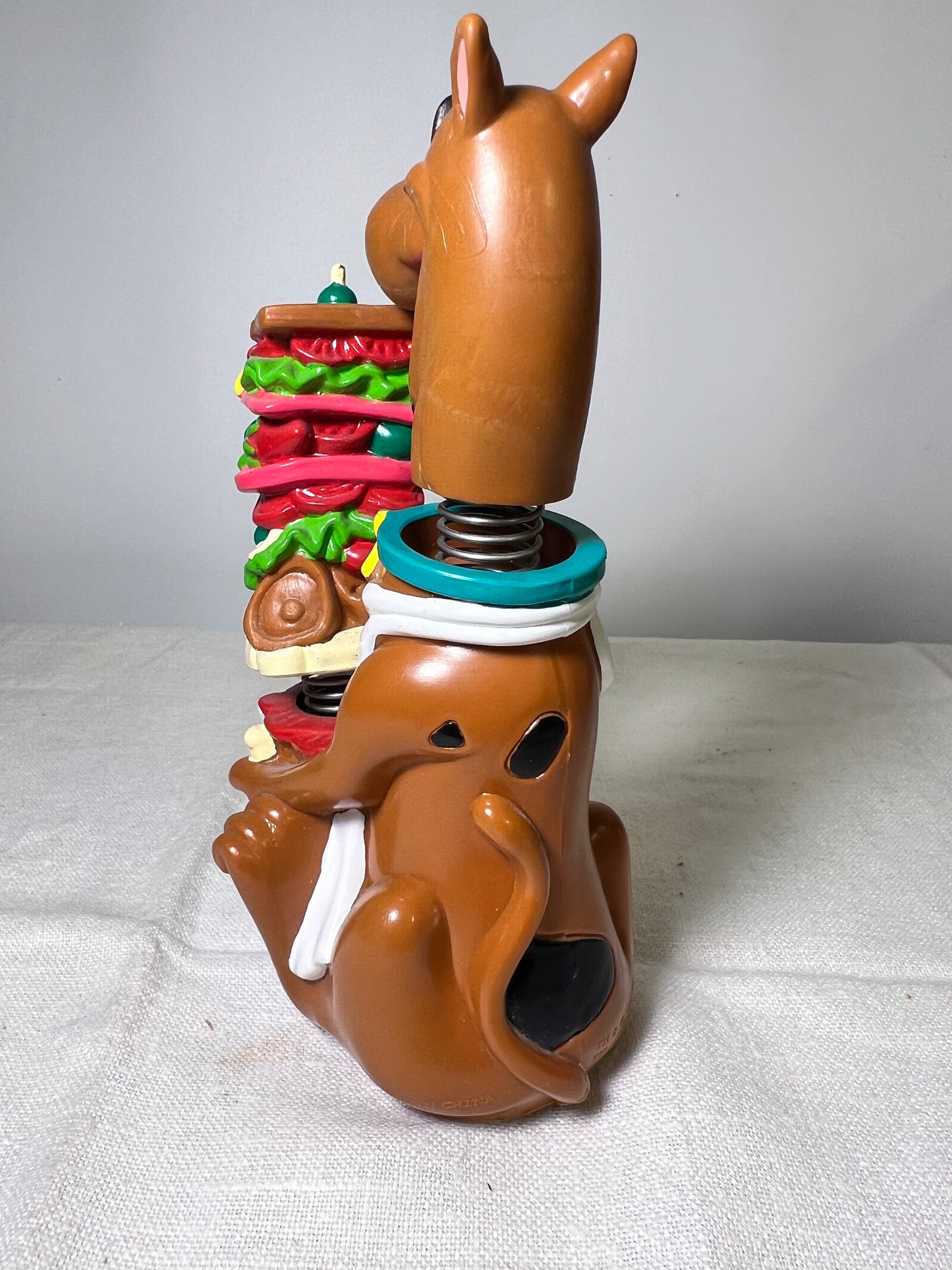 Scooby Doo- 6” bobble head- bobble sandwich