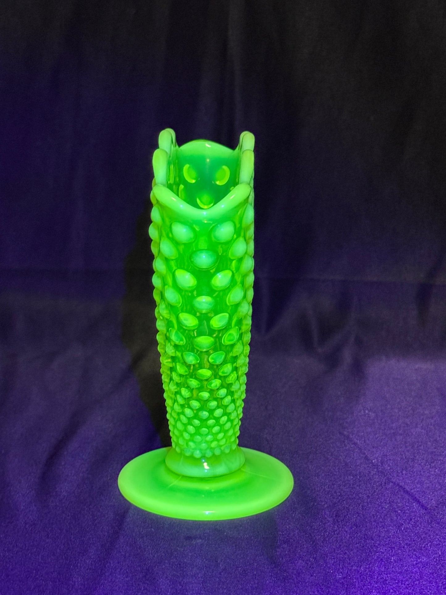 Uranium- Fenton- Hobnail- 6” Fan Vase- Topaz Opalescent