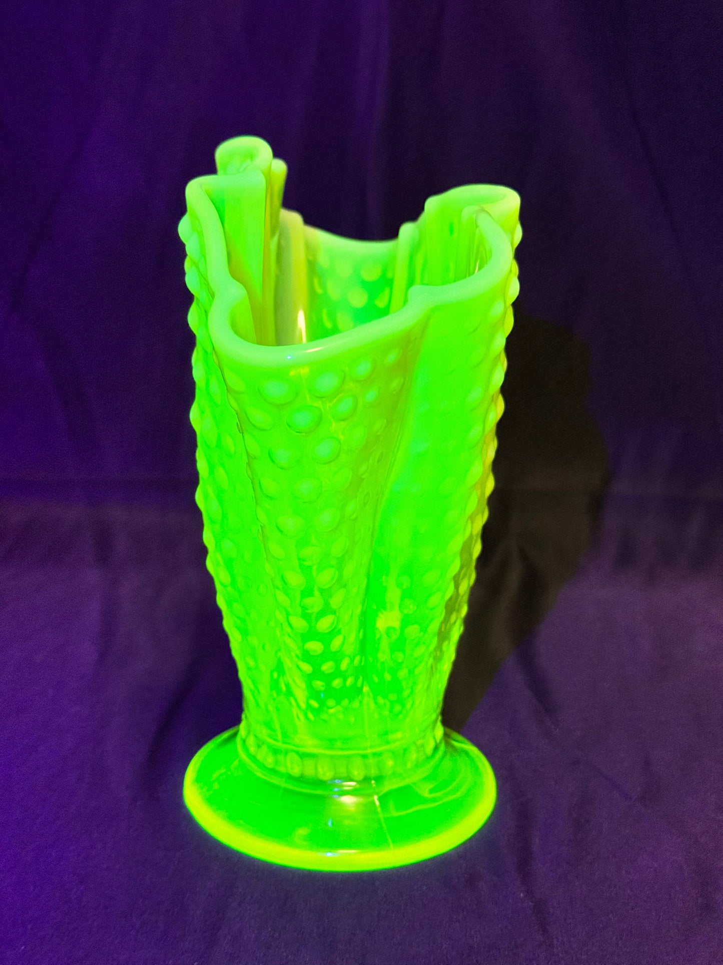 Uranium- Fenton- Hobnail- 8.5” Fan Vase- Topaz Opalescent