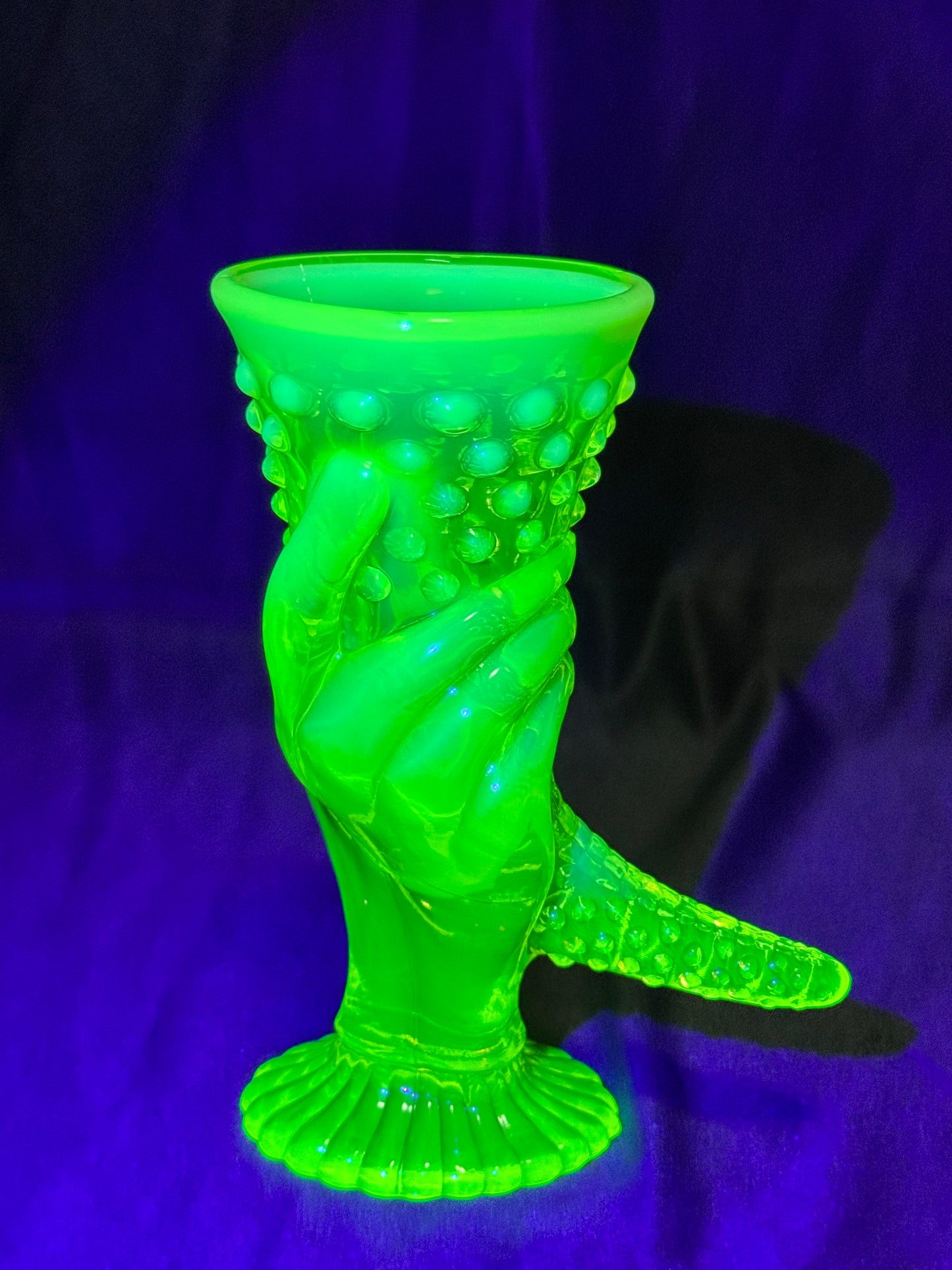 Uranium Rare vintage Fenton Topaz opalescent hobnail hand vase