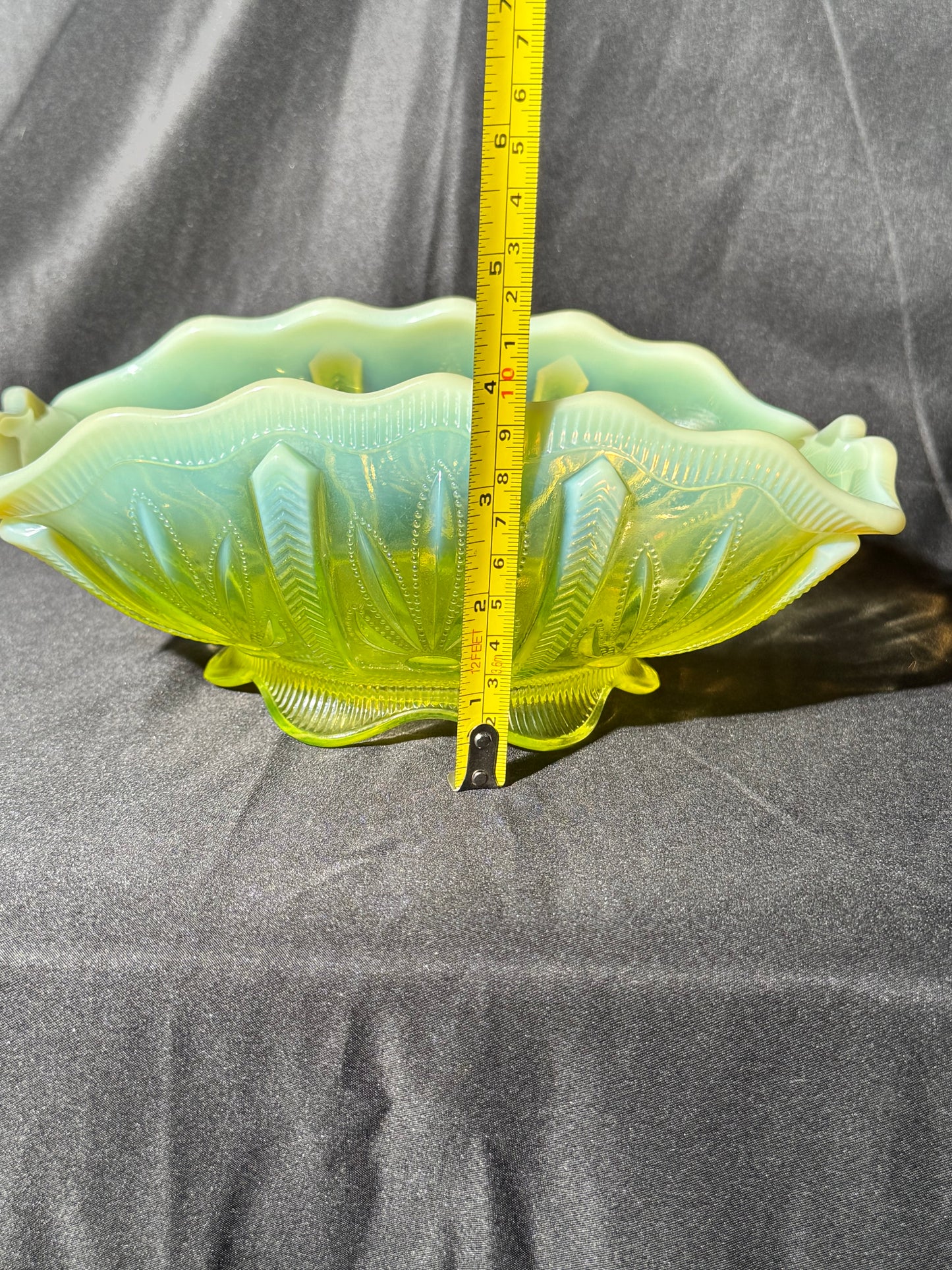 Uranium- Fenton -Cactus- rectangle footed bowl- topaz opalescent - early 20th century-