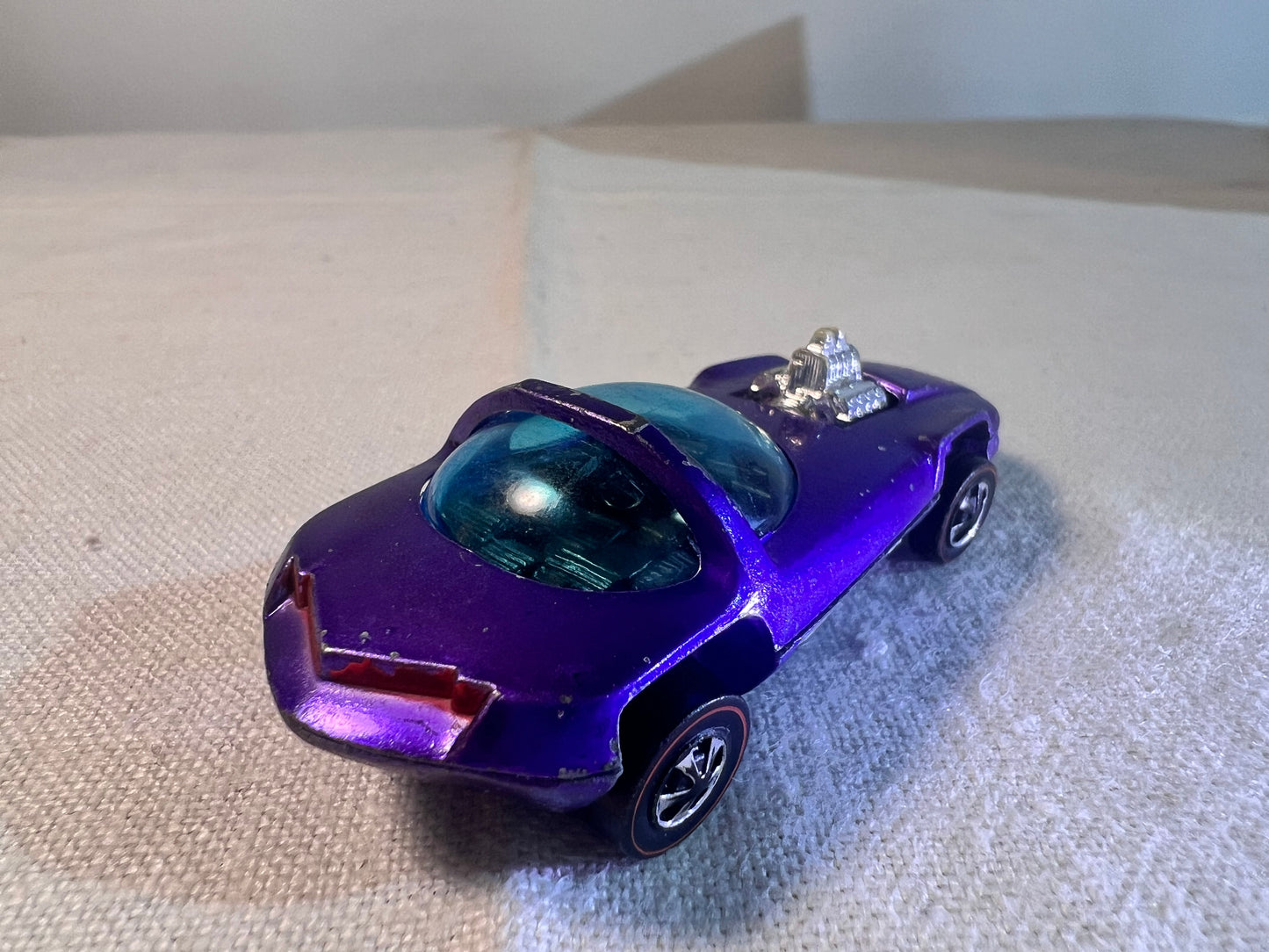 Hot Wheels - 1967 - Silhouette -Red Line - Mattel- US And foreign - Hong Kong - Purple
