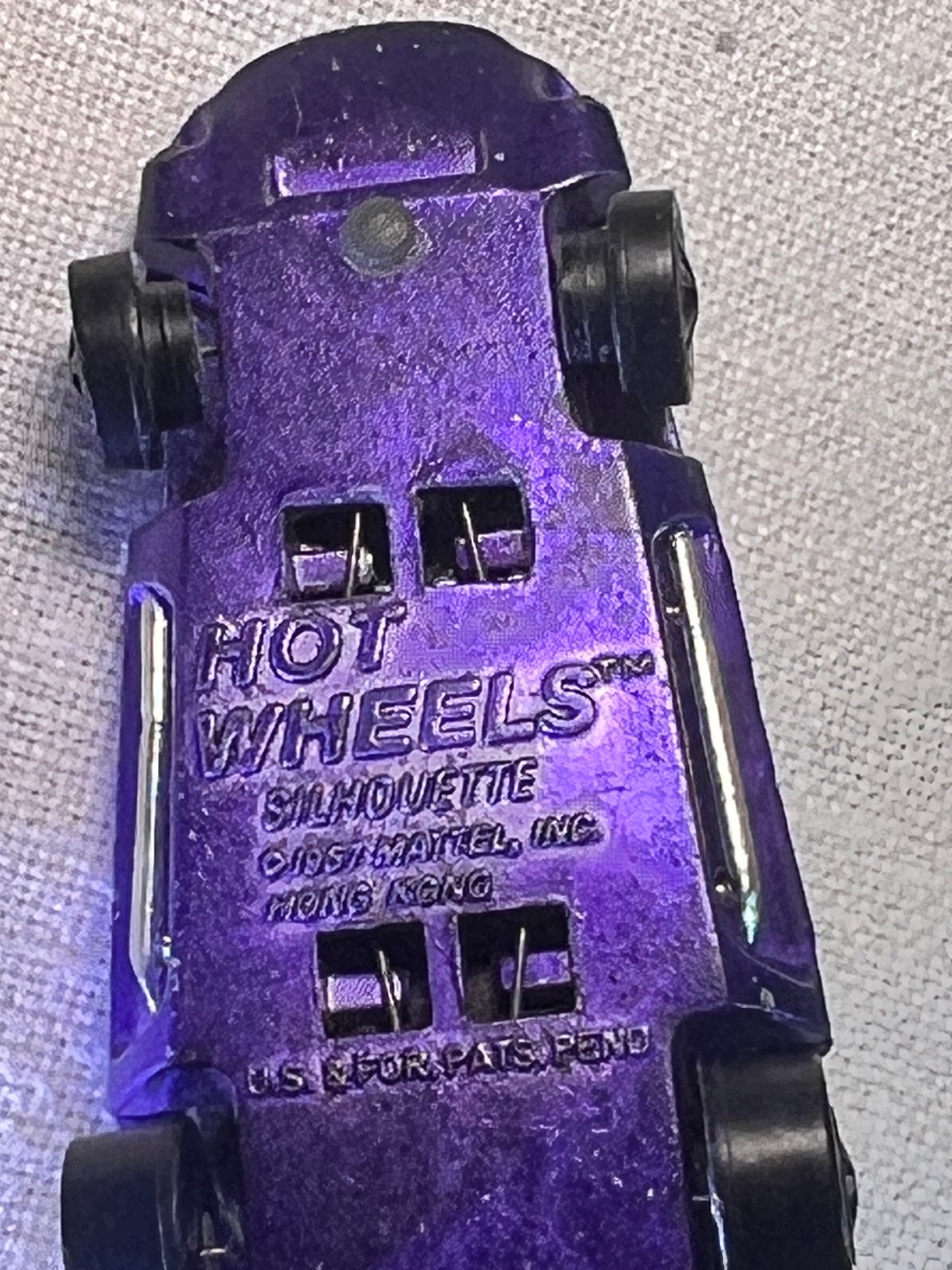 Hot Wheels - 1967 - Silhouette -Red Line - Mattel- US And foreign - Hong Kong - Purple