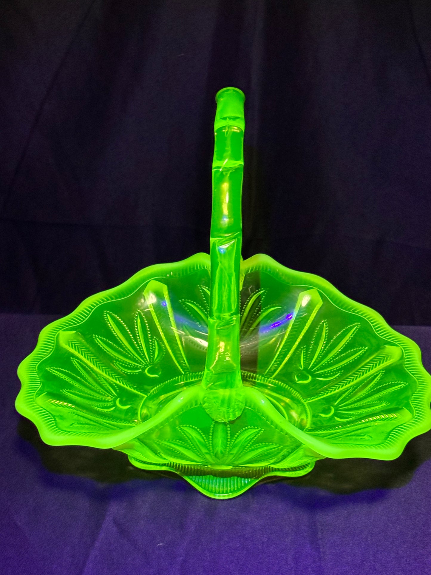 Uranium- Fenton - Cactus - 9.5” Basket- Topaz Opalescent
