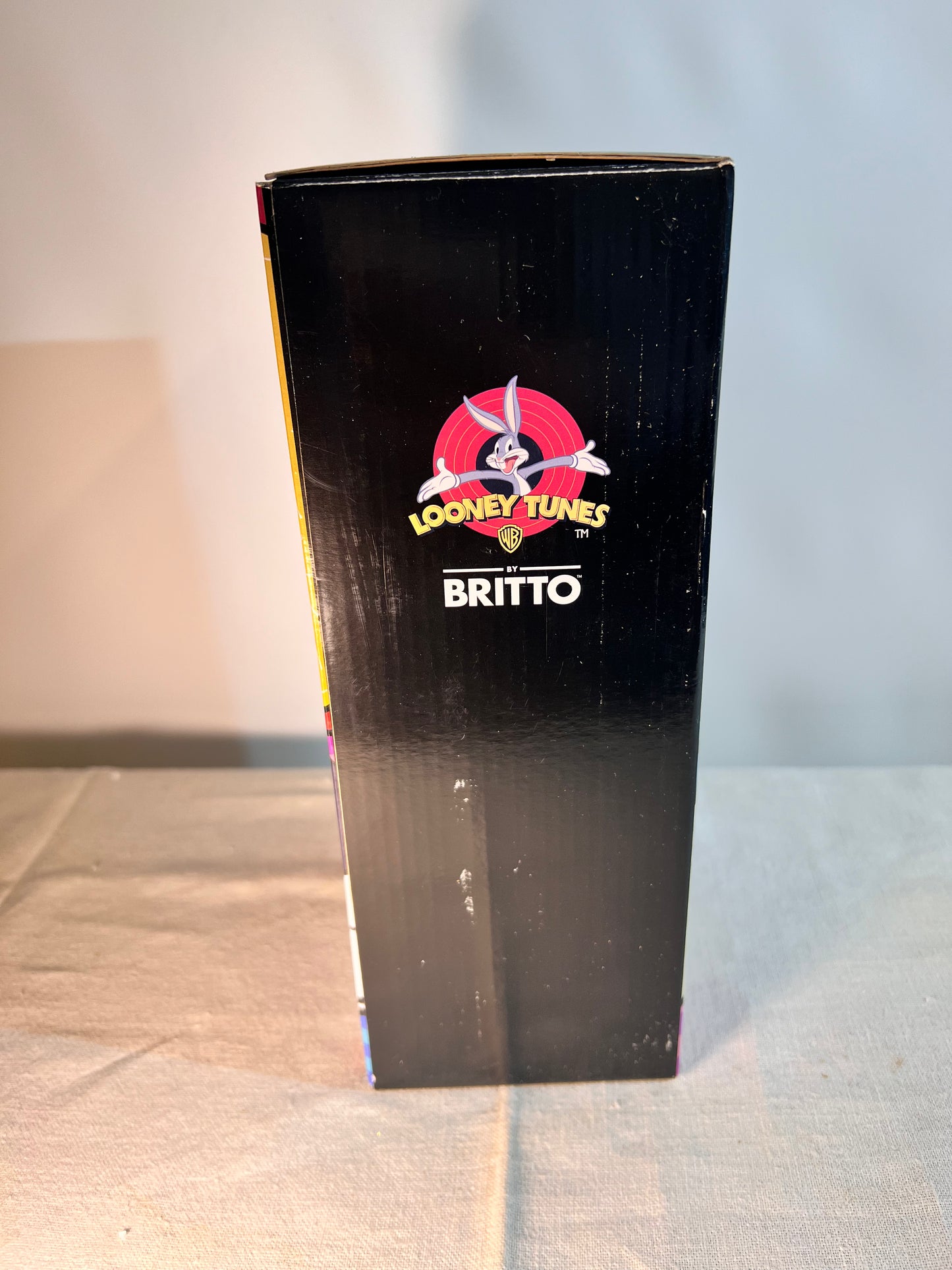 Bugs Bunny -8 1/2” figurine- Britto - looney Tunes- Warner Brothers- item # 4052542