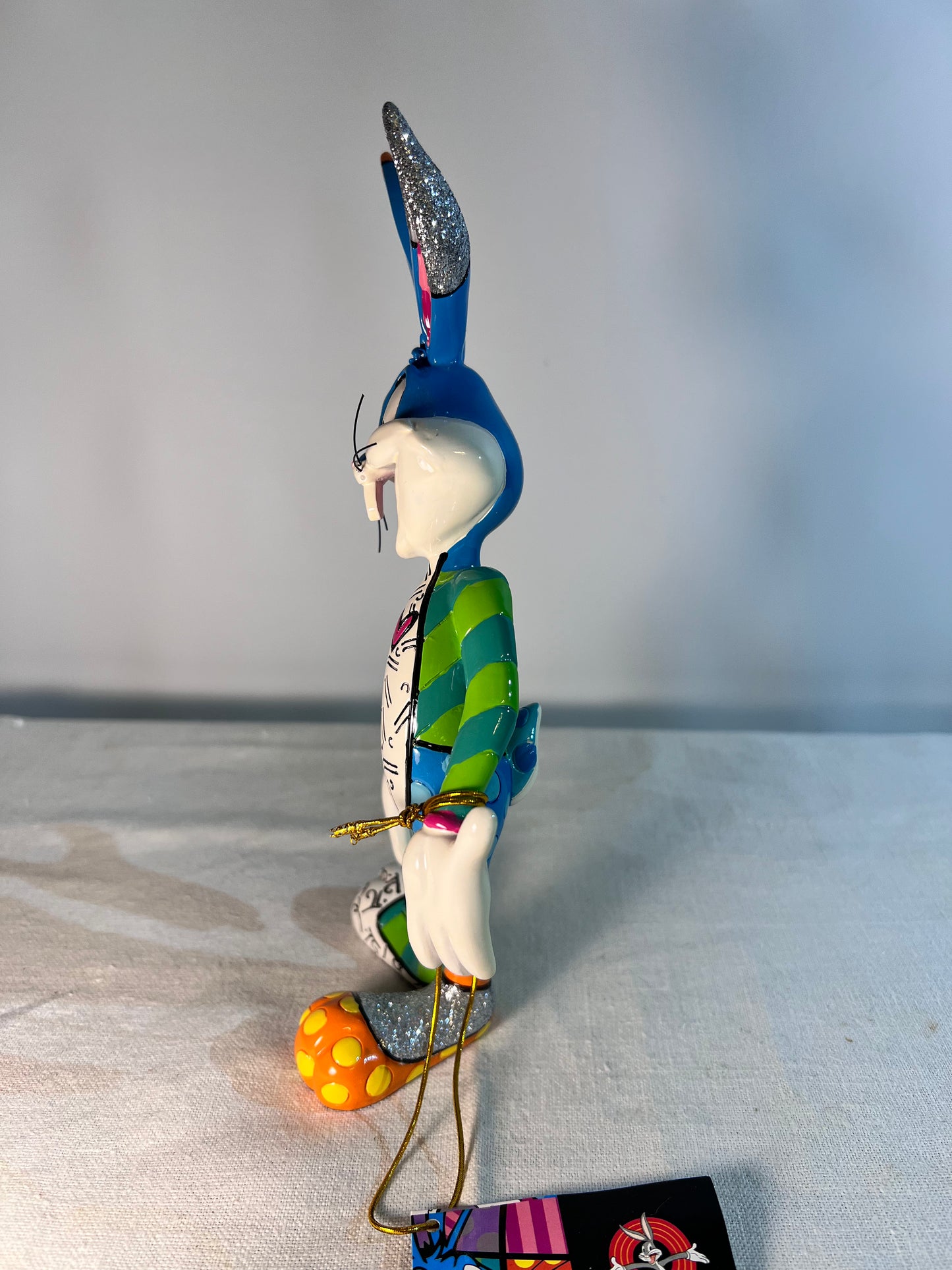 Bugs Bunny -8 1/2” figurine- Britto - looney Tunes- Warner Brothers- item # 4052542