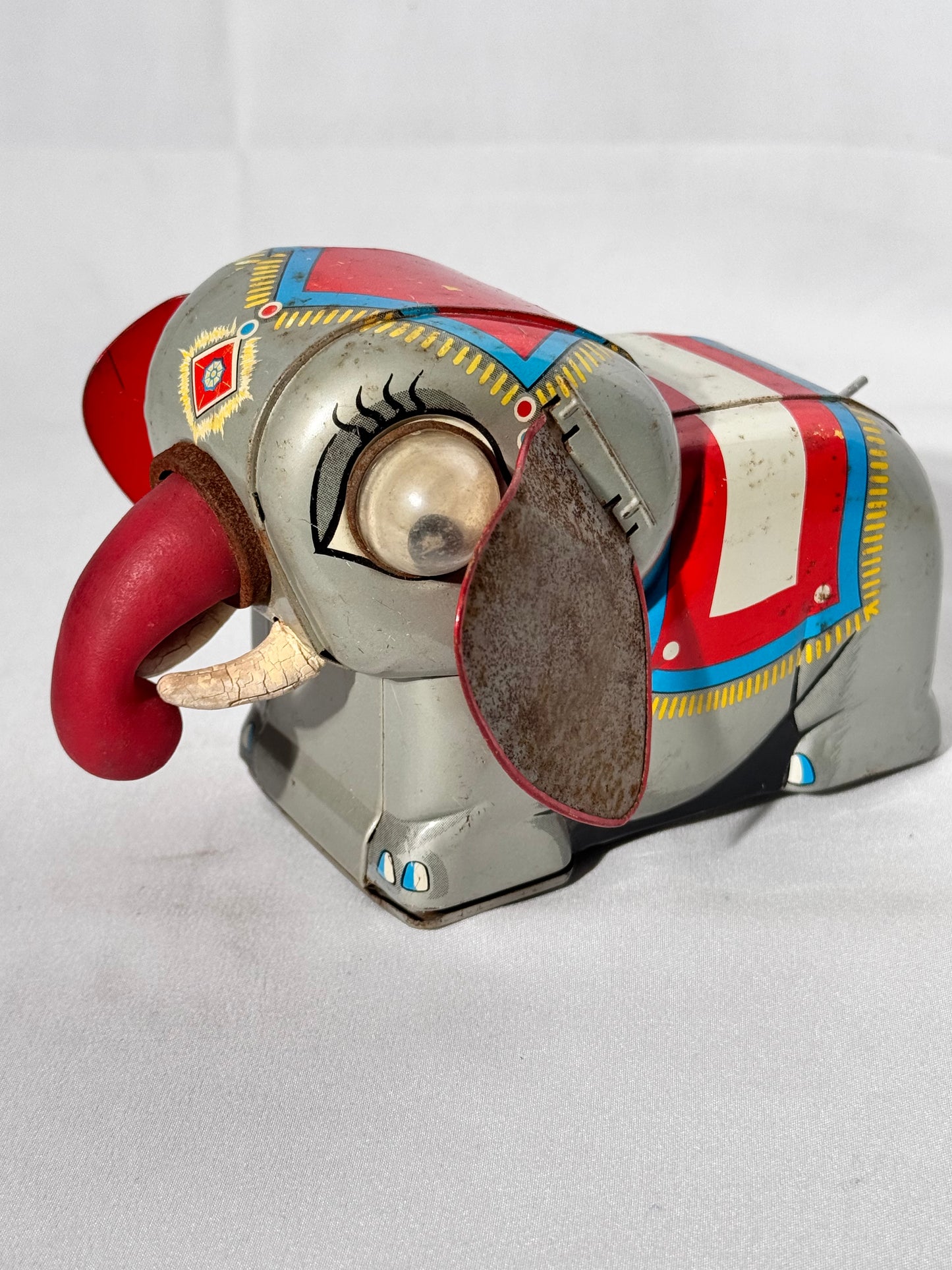 Vintage tin litho toy elephant, 195os - 1960s