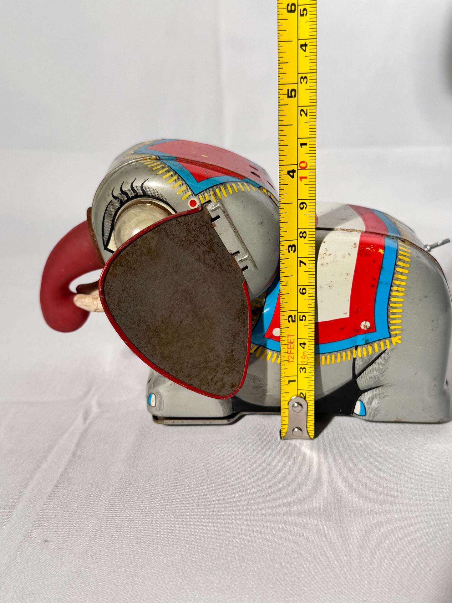 Vintage tin litho toy elephant, 195os - 1960s
