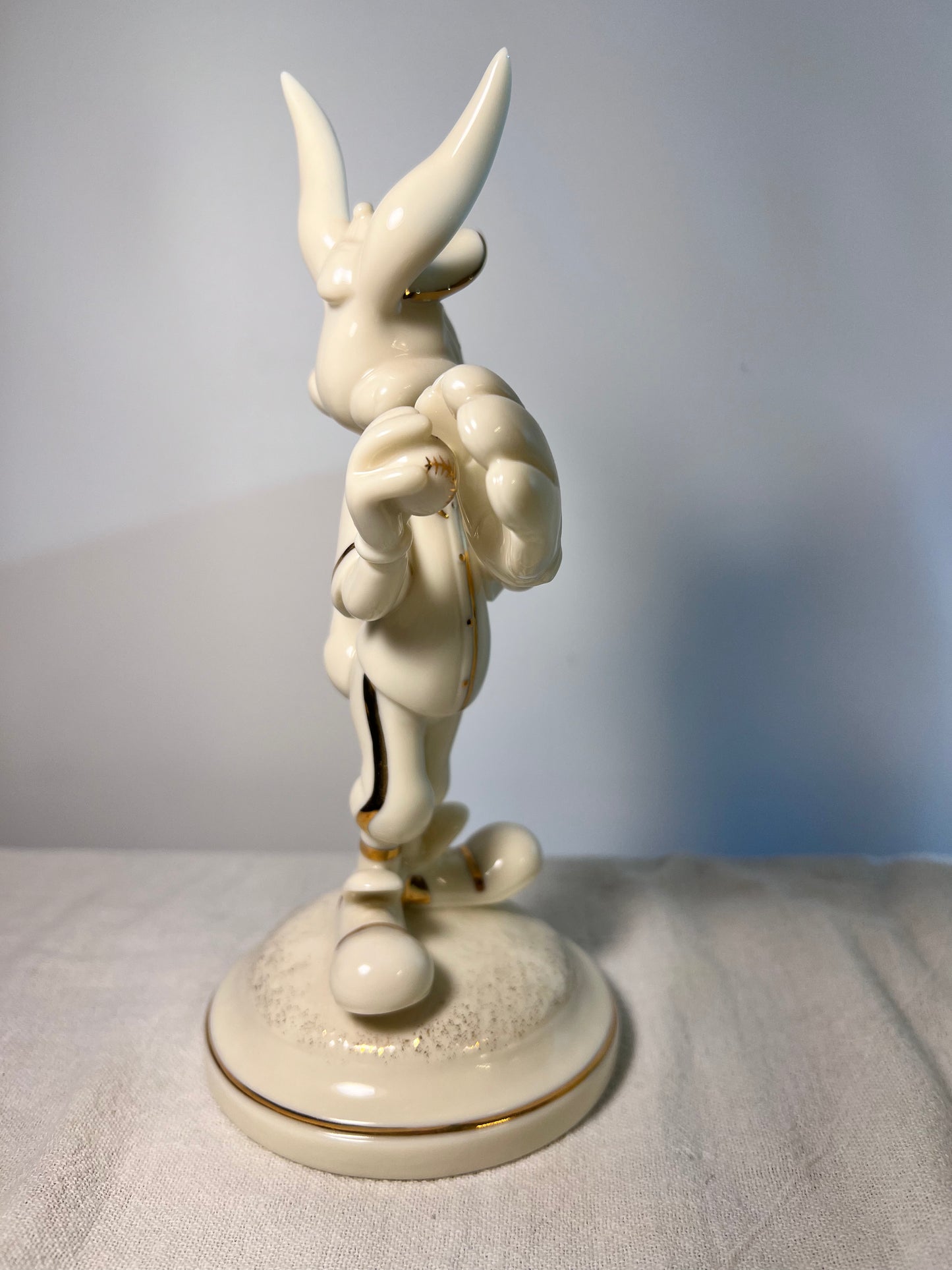 Lennox- Bugs Bunny - 8” figurine- Baseball- Looney Tunes- Warner Brothers