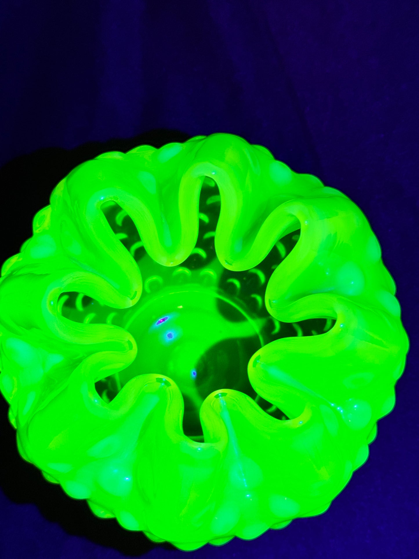 Uranium- Fenton- Hobnail- Rose Bowl- Topaz Opalescent
