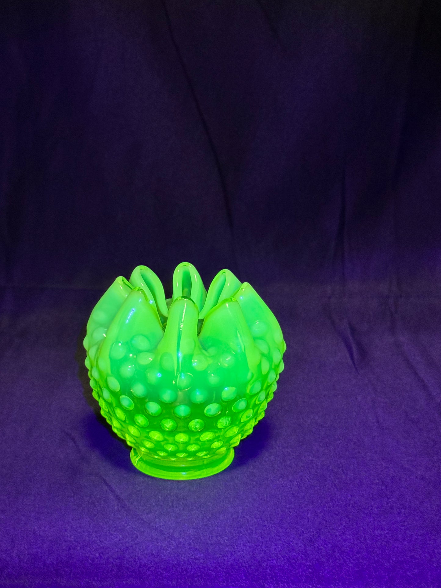 Uranium- Fenton- Hobnail- Rose Bowl- Topaz Opalescent