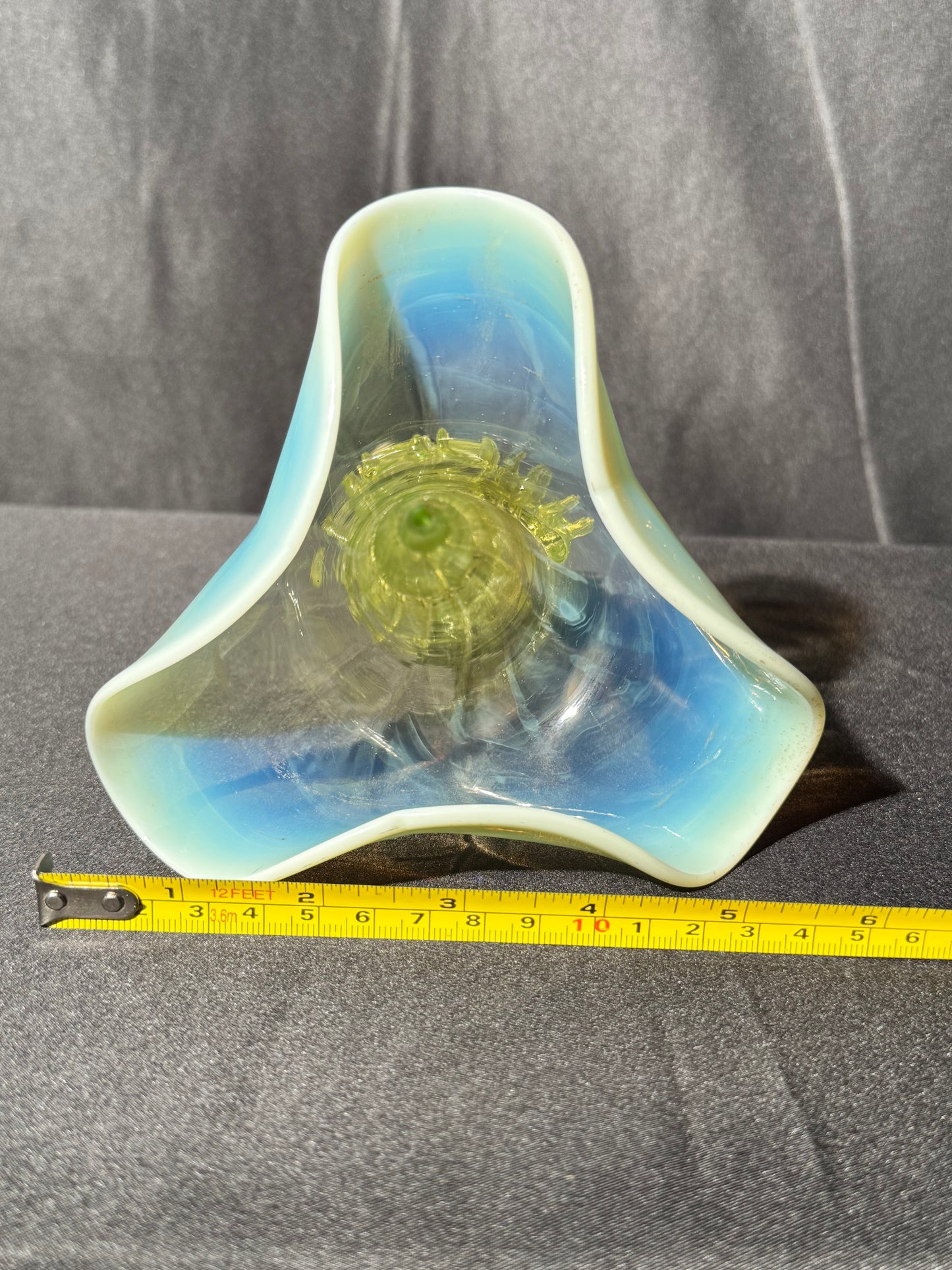 Uranium-Victorian Epergne Tulip horns - set of 4 - Vaseline opalescent