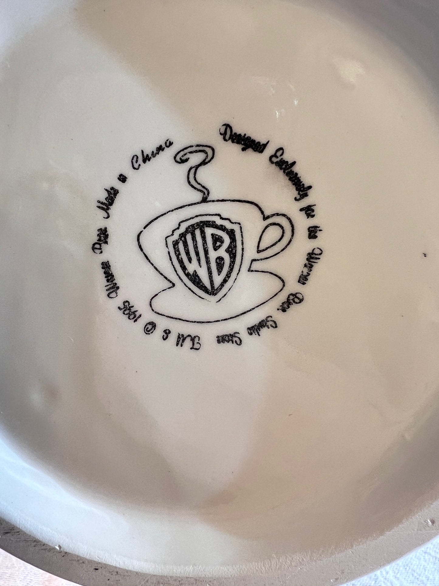 Pepe Le Pew - 12” Cookie Jar - “Caffe Pepe” - Warner Brothers- Looney Tunes- 1995