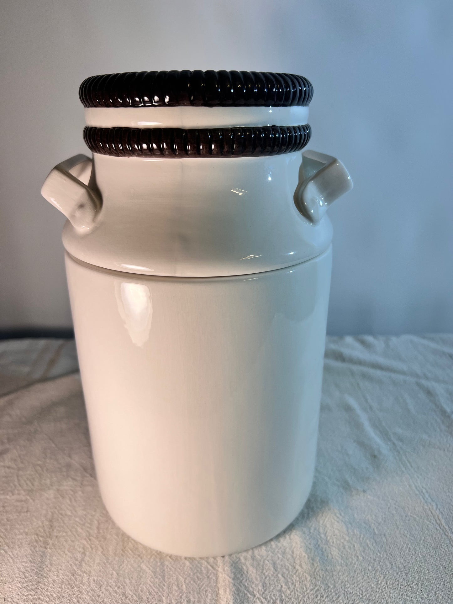Oreo- 9.5” Cookie Jar - Houston Harvest- item # 31342
