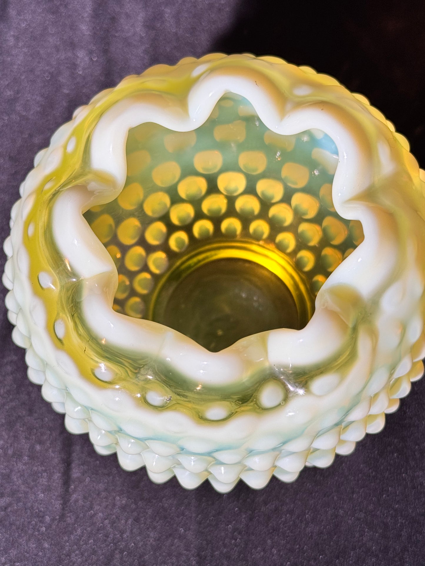 Uranium- Fenton -Hobnail- Rose Bowl- Topaz Opalescent
