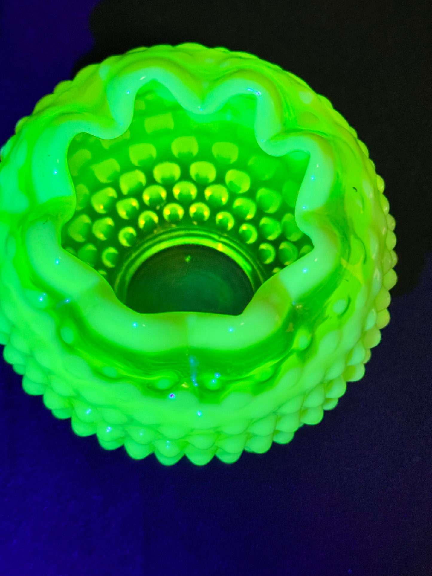 Uranium- Fenton -Hobnail- Rose Bowl- Topaz Opalescent