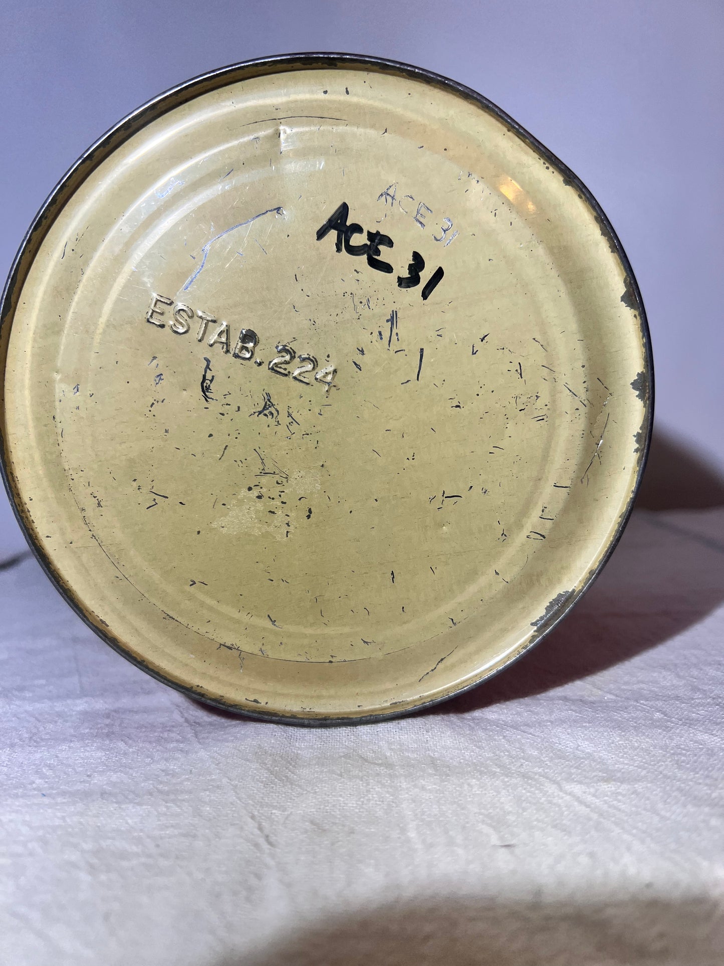 Antique Tin - 6” tall - Carstens - Snow Cap - Shortening -Ace 31