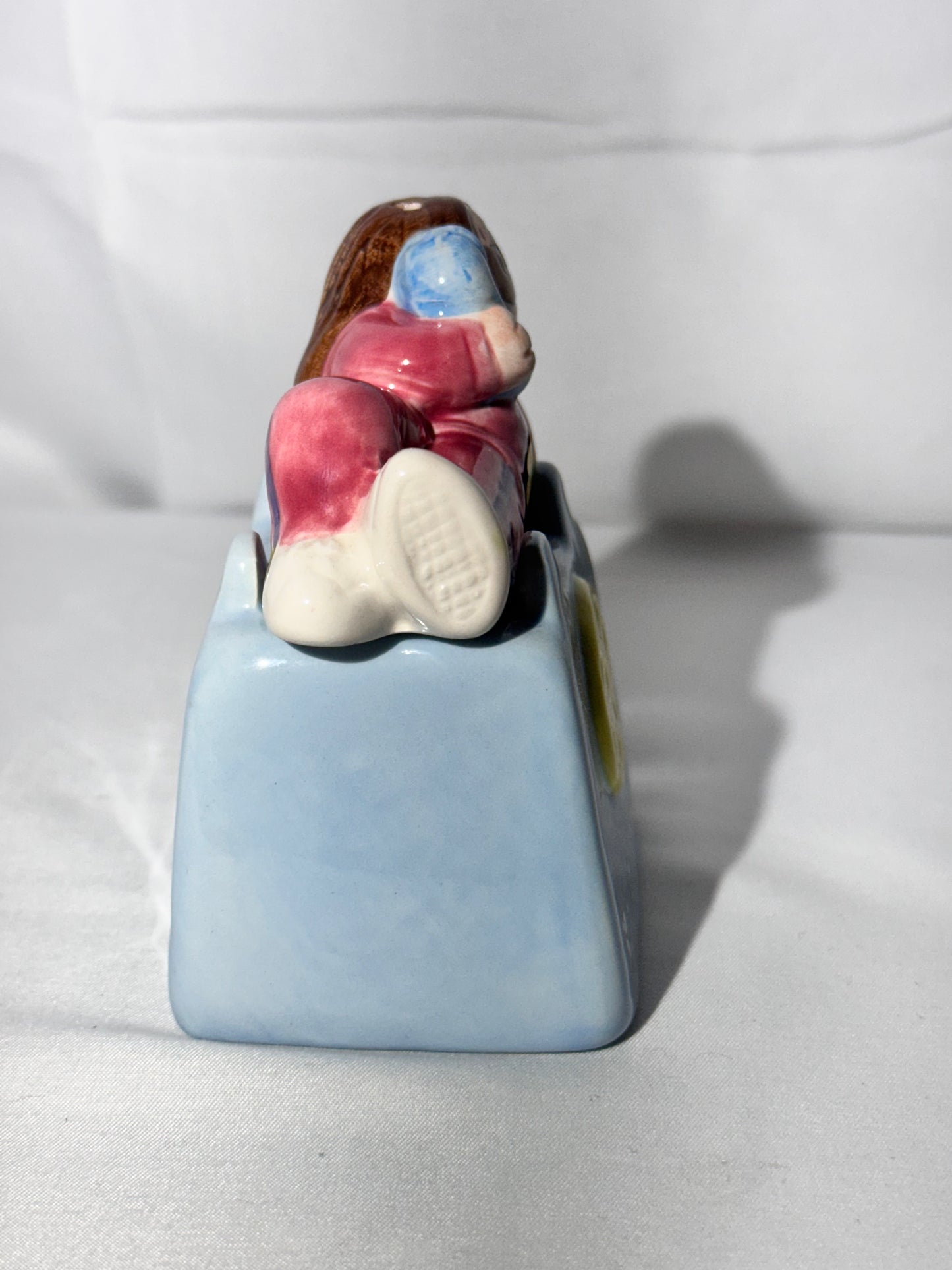 Cathy Buiewite - Salt and Pepper shakers - Papel - Hand painted- made in Sri Lanka- “Born to order in”