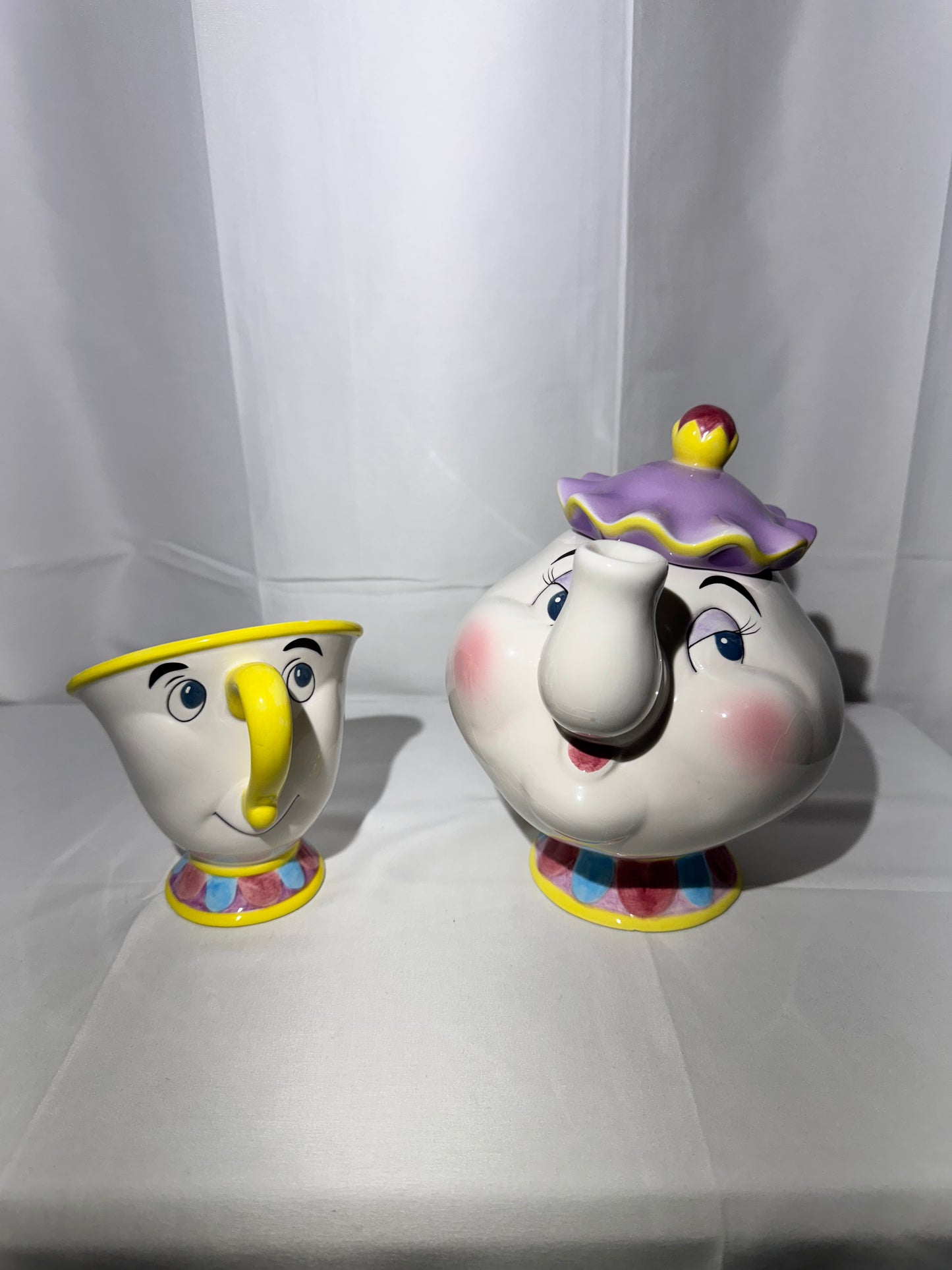 Disney- Mrs Pot and Chip - Banks - Beauty and the Beast