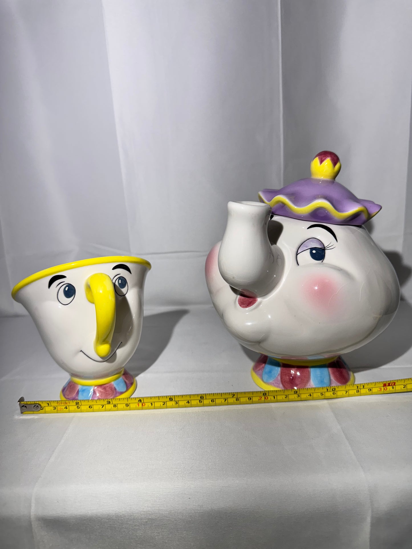 Disney- Mrs Pot and Chip - Banks - Beauty and the Beast