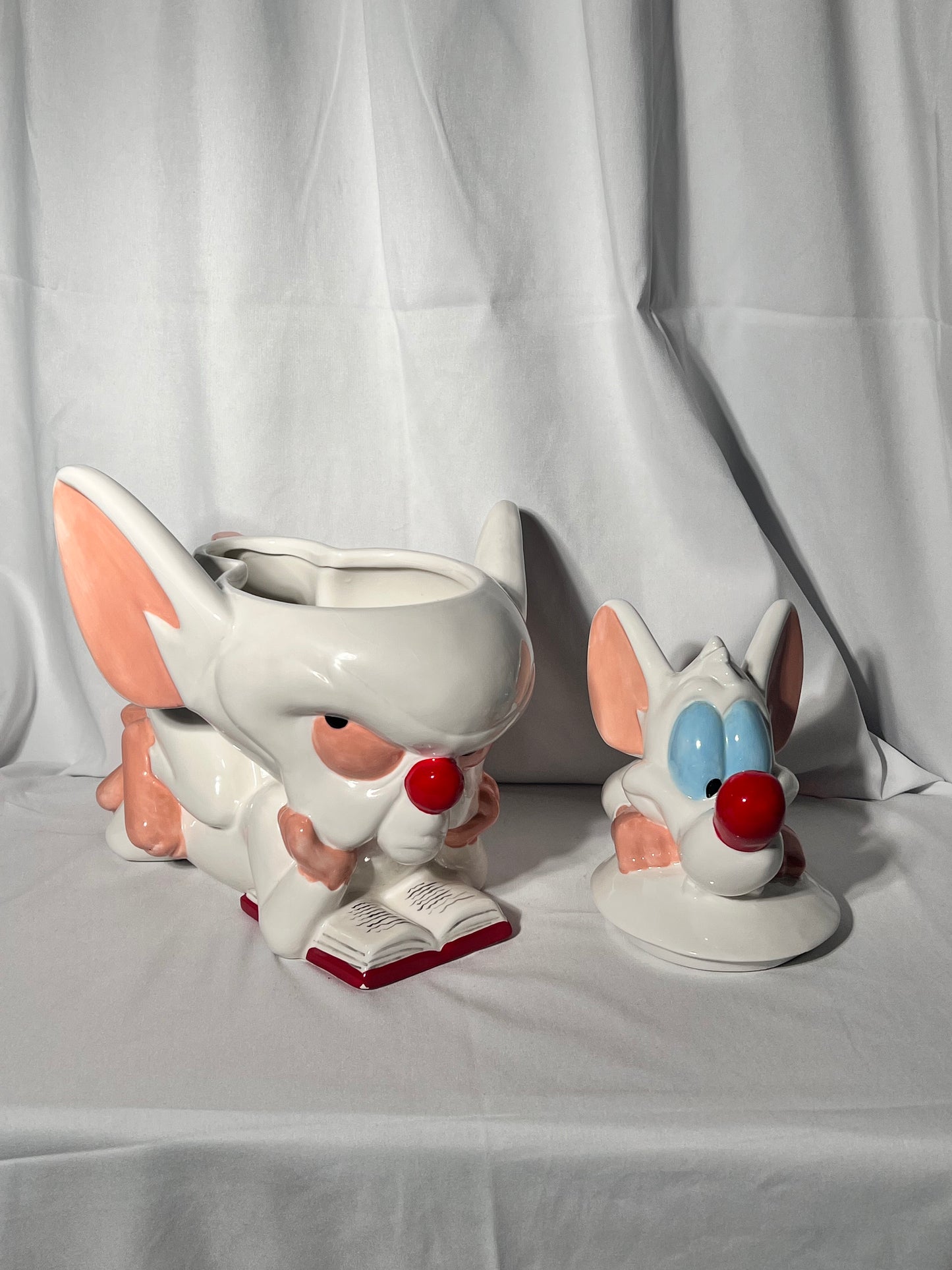Pinky and the Brain - 12 1/2” Cookie Jar - Warner Brothers- 1998