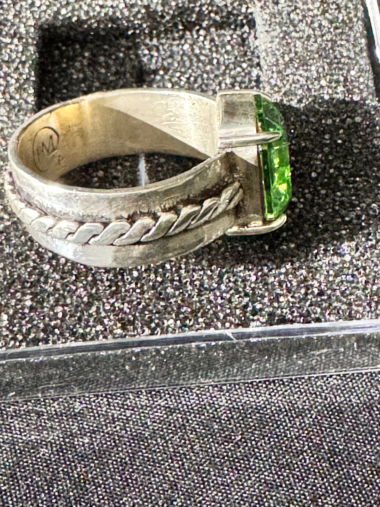 Uranium- Ring - size 9.5 - .925 Sterling Silver- Green Gemstone-
