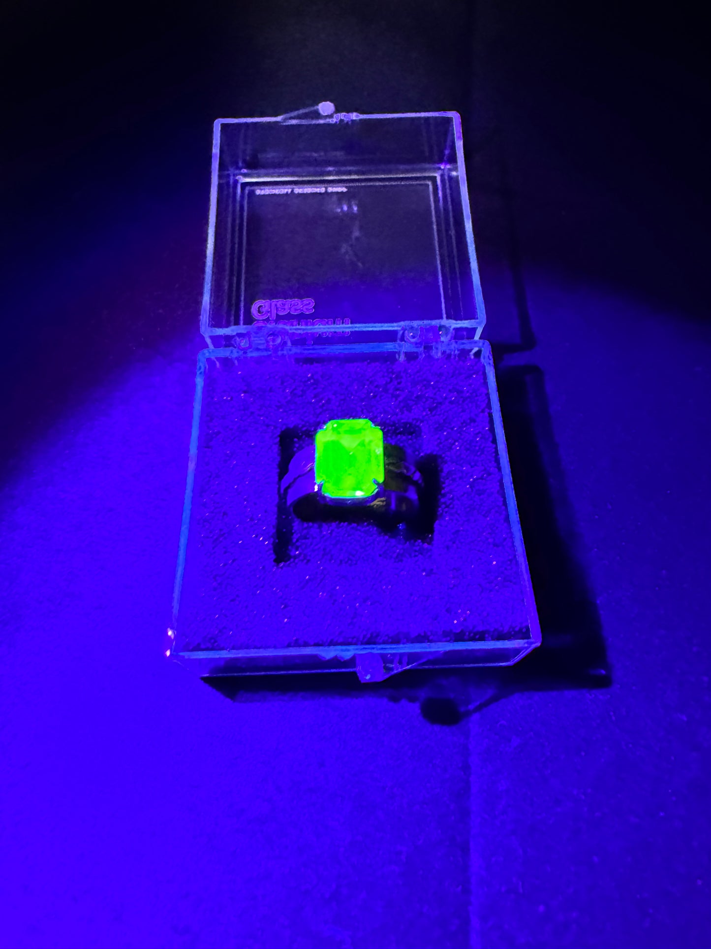 Uranium- Ring - size 9.5 - .925 Sterling Silver- Green Gemstone-