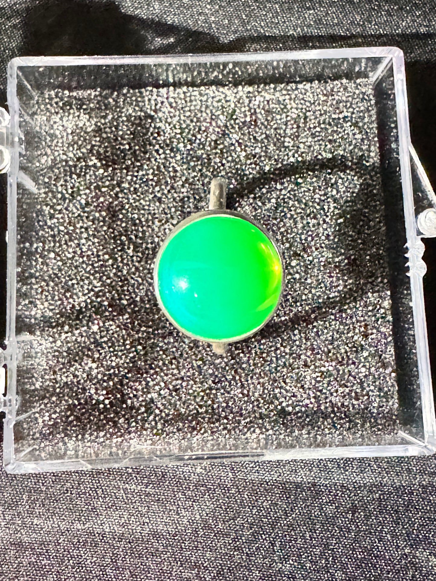 Uranium Glass Ring – Round Gemstone in Solid .925 Silver | Size 9