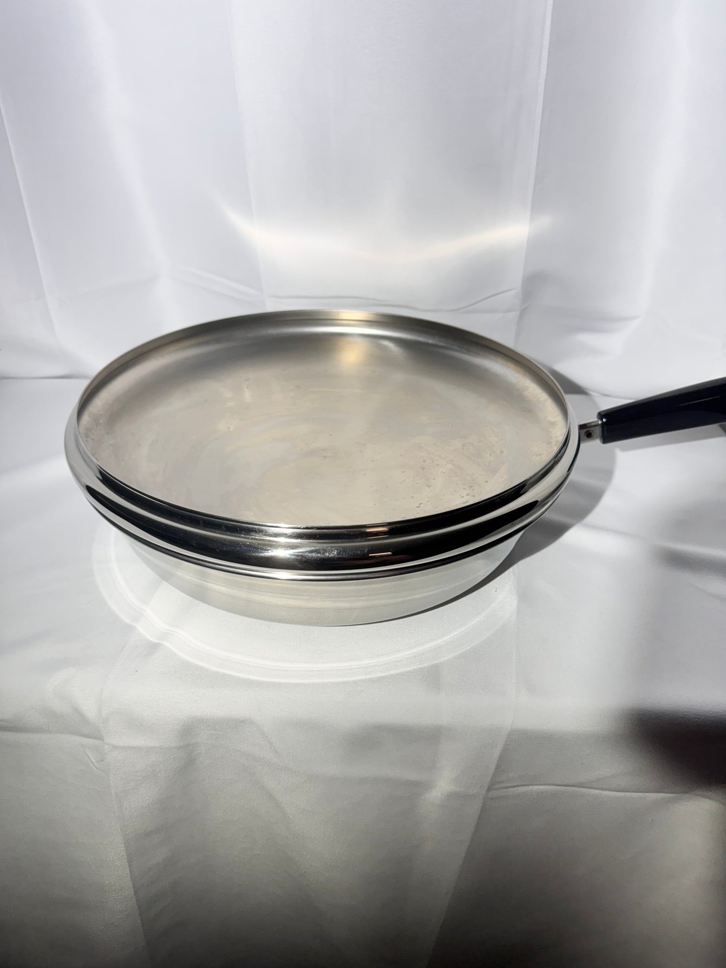 Revere Ware -Stainless Steel-12-inch Covered Skillet -3520527-Corning-Aluminum Disc Bottom-1192