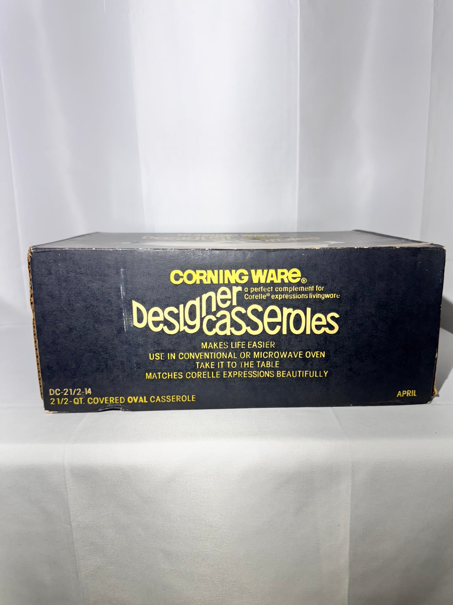 Corning Ware - 2 1/2 qt. Covered Casserole- April- original Box - Corelle